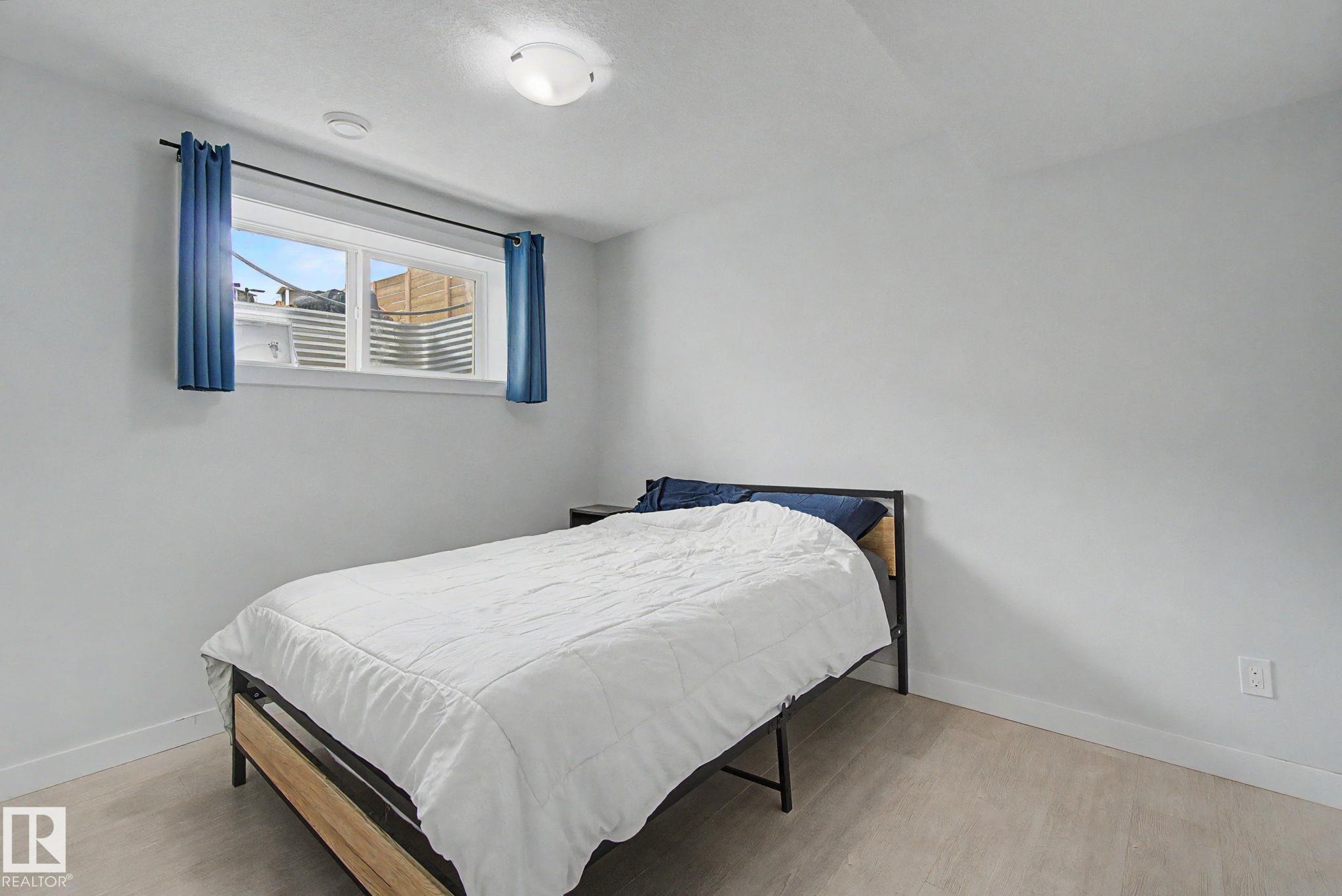 Photo 41 at 1926 Kroetsch Crescent SW, Keswick, Edmonton
