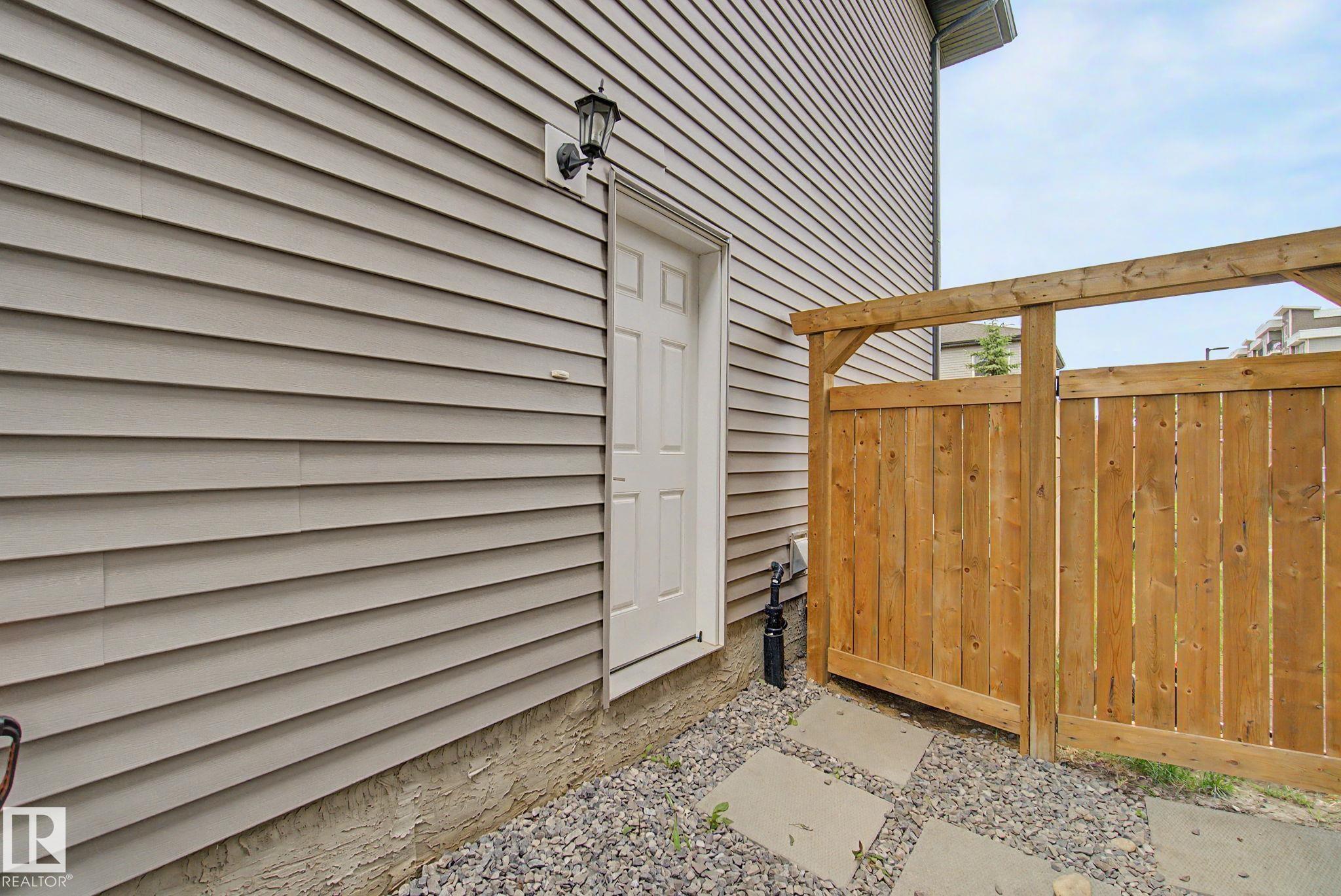 Photo 56 at 1926 Kroetsch Crescent SW, Keswick, Edmonton