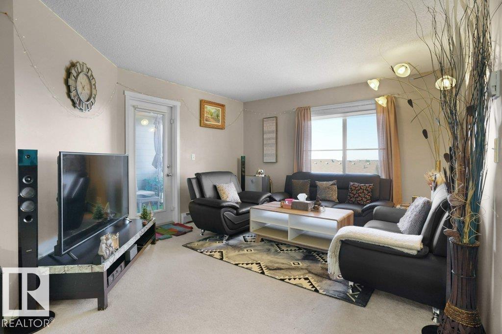 https://zimg.paragon.ice.com/ParagonImages/Property/PM/RAE/225411944/15/0/0/2e24dd56f46a3bd20b73a908d0350d20/1/1e102e1518fd55b94b786451d7e4e600/225411944-5ef31844-27b4-47b7-9e9f-2e6b9c9d5b6a.JPG