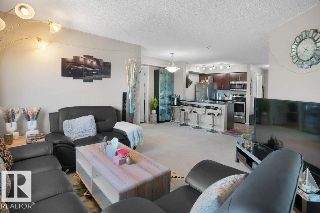 https://zimg.paragon.ice.com/ParagonImages/Property/PM/RAE/225411944/20/0/0/e31bd1e3b234bf360292817bedb103e9/1/1e102e1518fd55b94b786451d7e4e600/225411944-2d67326c-3d55-48ad-a2f6-0172640f3259.JPG