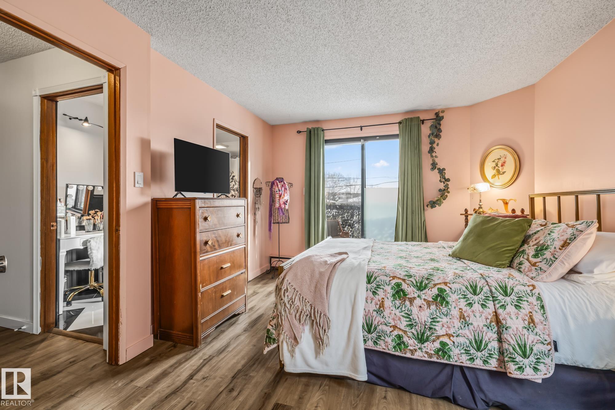https://zimg.paragon.ice.com/ParagonImages/Property/PM/RAE/225411954/20/0/0/0f01d13410d13437cc86354c5b555192/1/c74cac5c3513cb9cc0a15560888e1737/225411954-28D88B38-8A4D-4656-BA1B-09254D774605.JPG