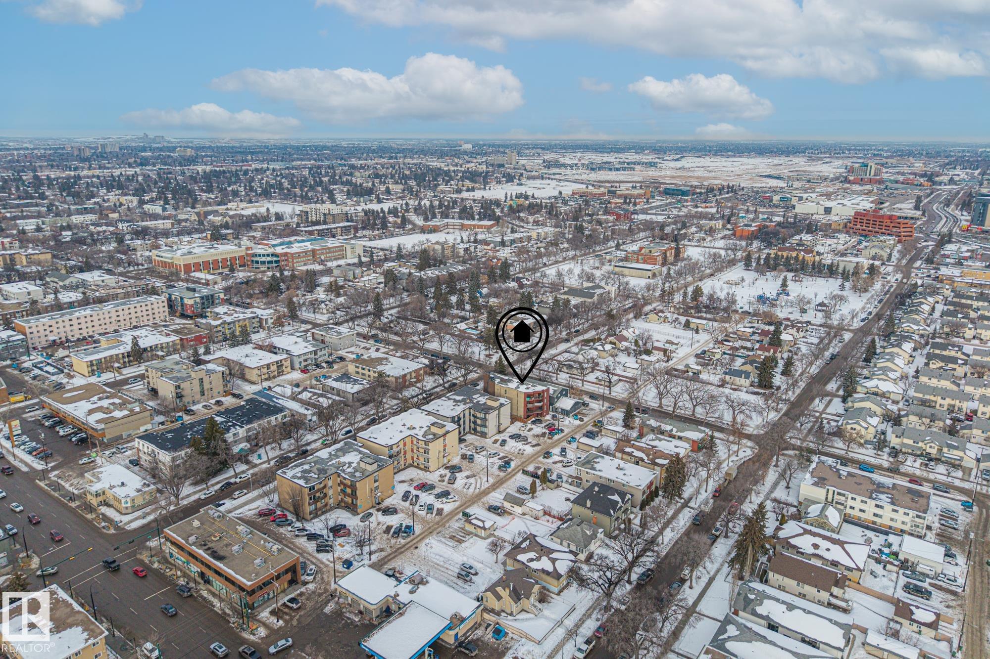 https://zimg.paragon.ice.com/ParagonImages/Property/PM/RAE/225411954/28/0/0/43557685349346e87f49d94820e5efc3/1/c74cac5c3513cb9cc0a15560888e1737/225411954-045A0AC2-D699-4509-8D6E-06D6A2E5DFAF.JPG