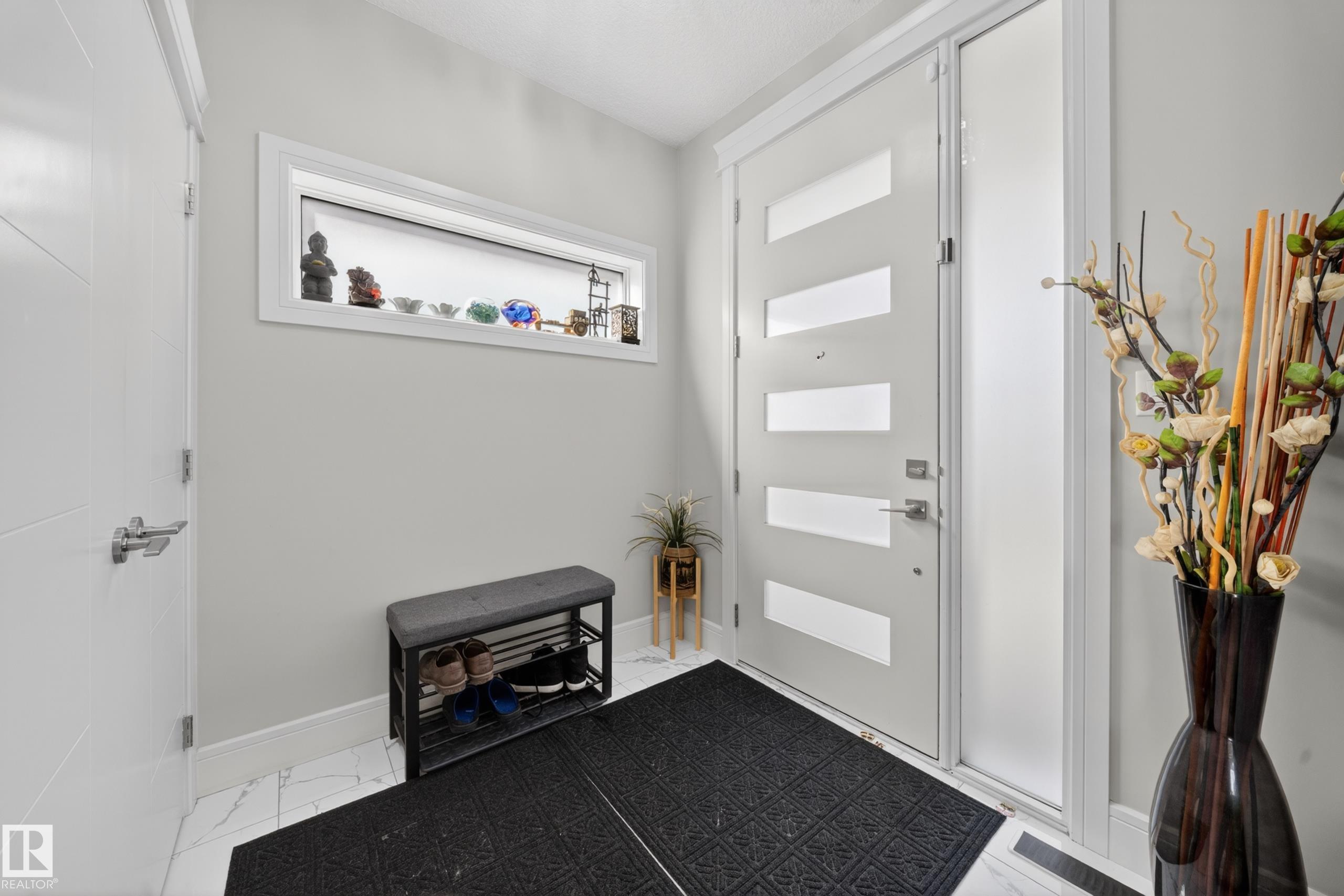 https://zimg.paragon.ice.com/ParagonImages/Property/PM/RAE/225411956/16/0/0/466b432d0a2d49c1a2e074fa7be7552b/1/ffec37946e63441f877e5826cbf30984/225411956-6BF593E1-A73C-4391-BEBF-719FD777CCC8.JPG
