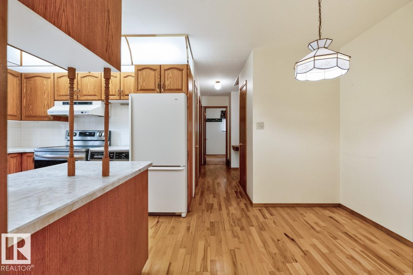 Photo 15 at 6 Merryvale Crescent, Mills Haven, Sherwood Park