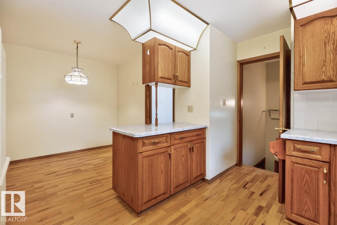 Photo 22 at 6 Merryvale Crescent, Mills Haven, Sherwood Park