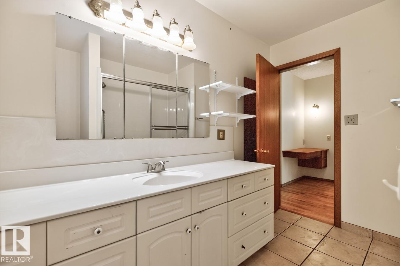 Photo 32 at 6 Merryvale Crescent, Mills Haven, Sherwood Park