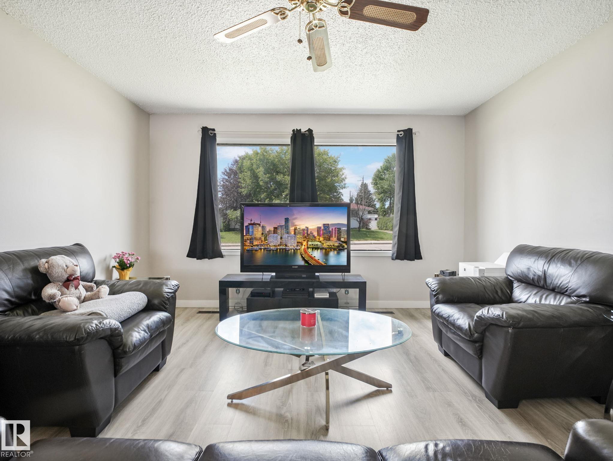 Photo 28 at 13323 58 Street NW, Belvedere, Edmonton