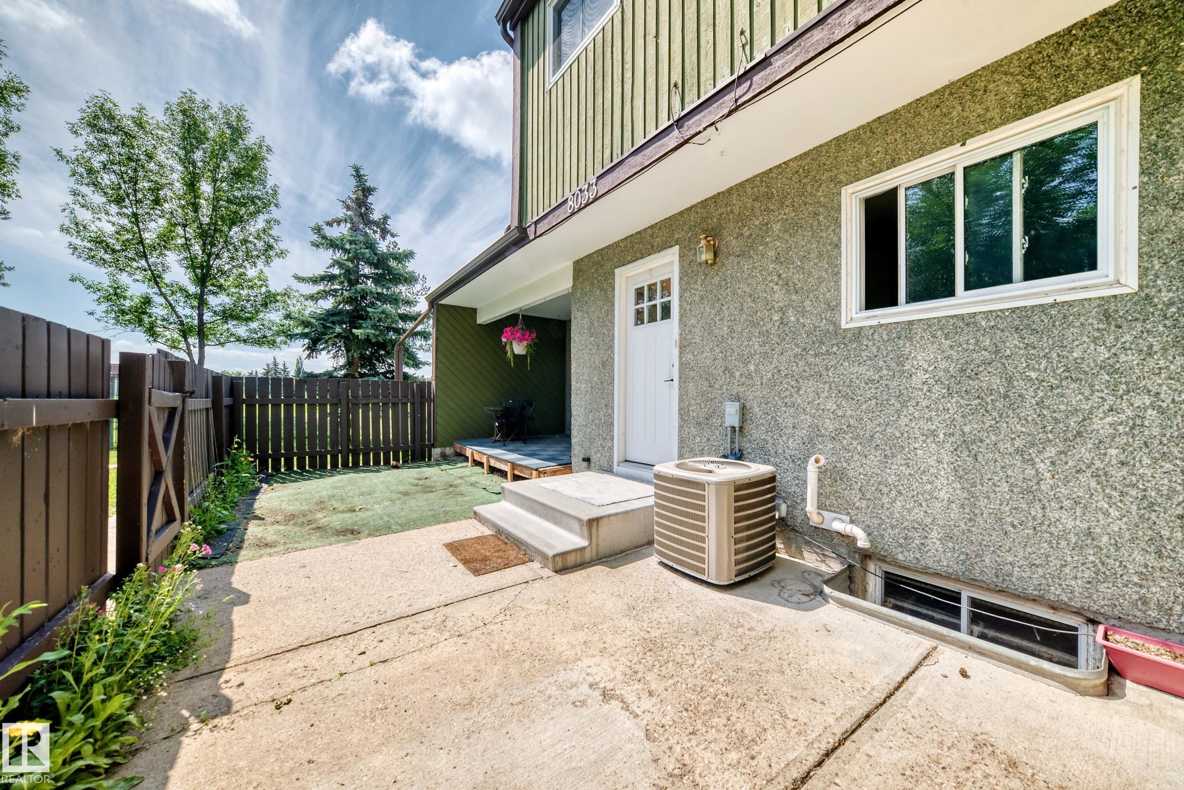Picture for 8033 27 AV NW