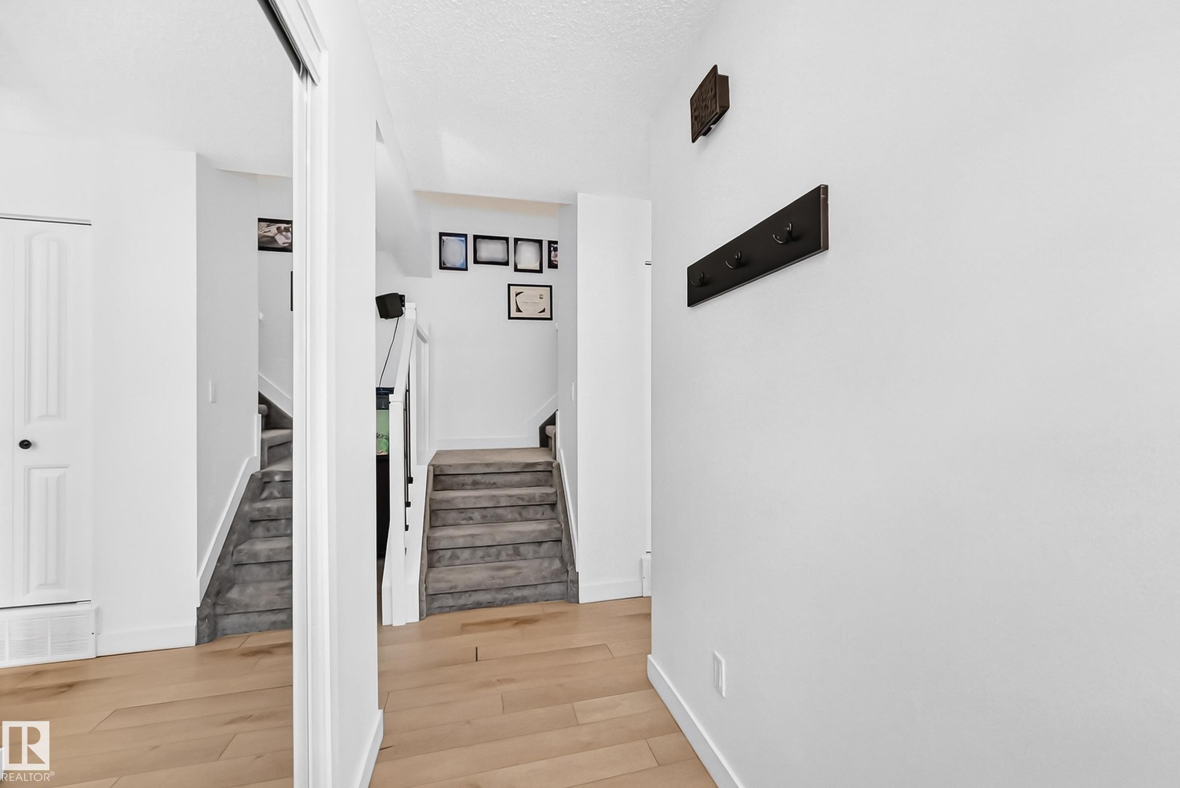 Picture for 8033 27 AV NW