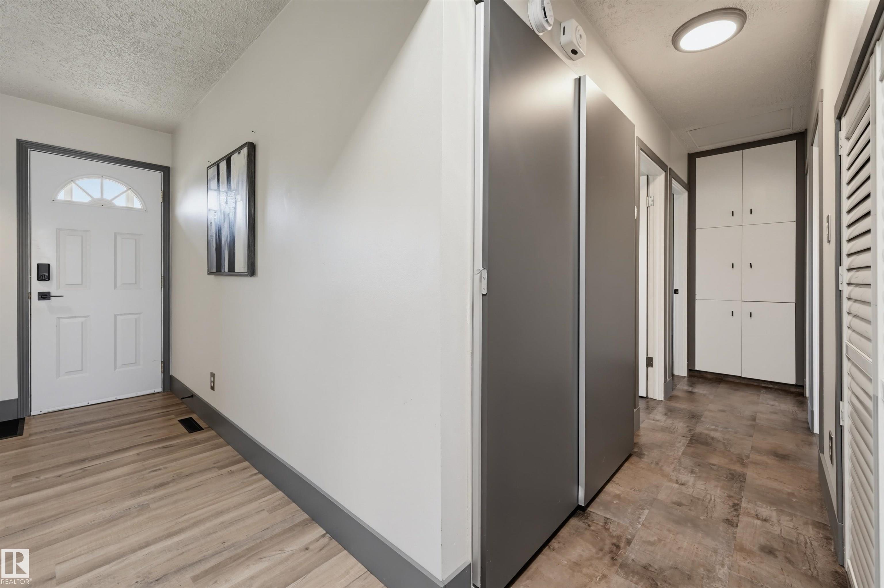 https://zimg.paragon.ice.com/ParagonImages/Property/PM/RAE/225411985/14/0/0/f68df54163d4fe0eed8bd5ce275bfe32/1/e4f5835970d8f4691d887357780c63b5/225411985-5c4bc3b5-a5f2-4f22-b94d-5b21fe76567a.JPG