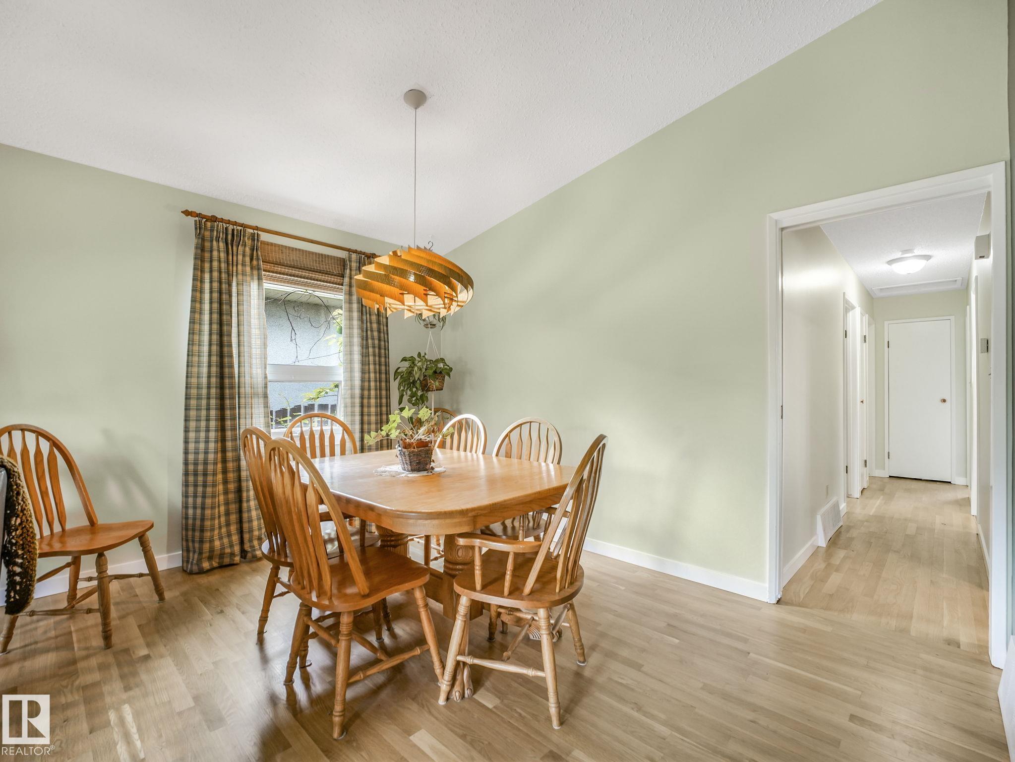 Photo 15 at 32 Malvern Drive, Mills Haven, Sherwood Park