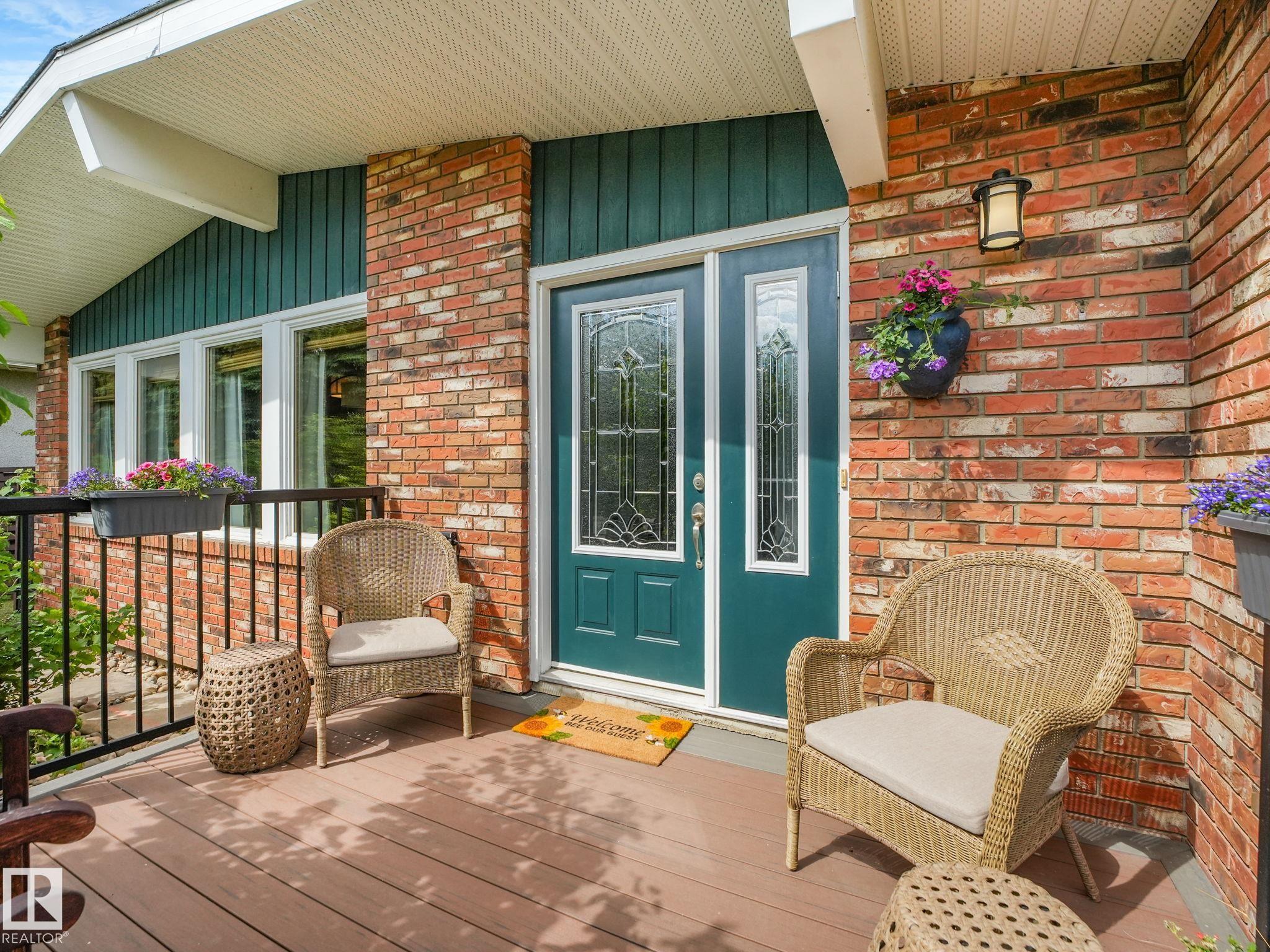 Photo 5 at 32 Malvern Drive, Mills Haven, Sherwood Park