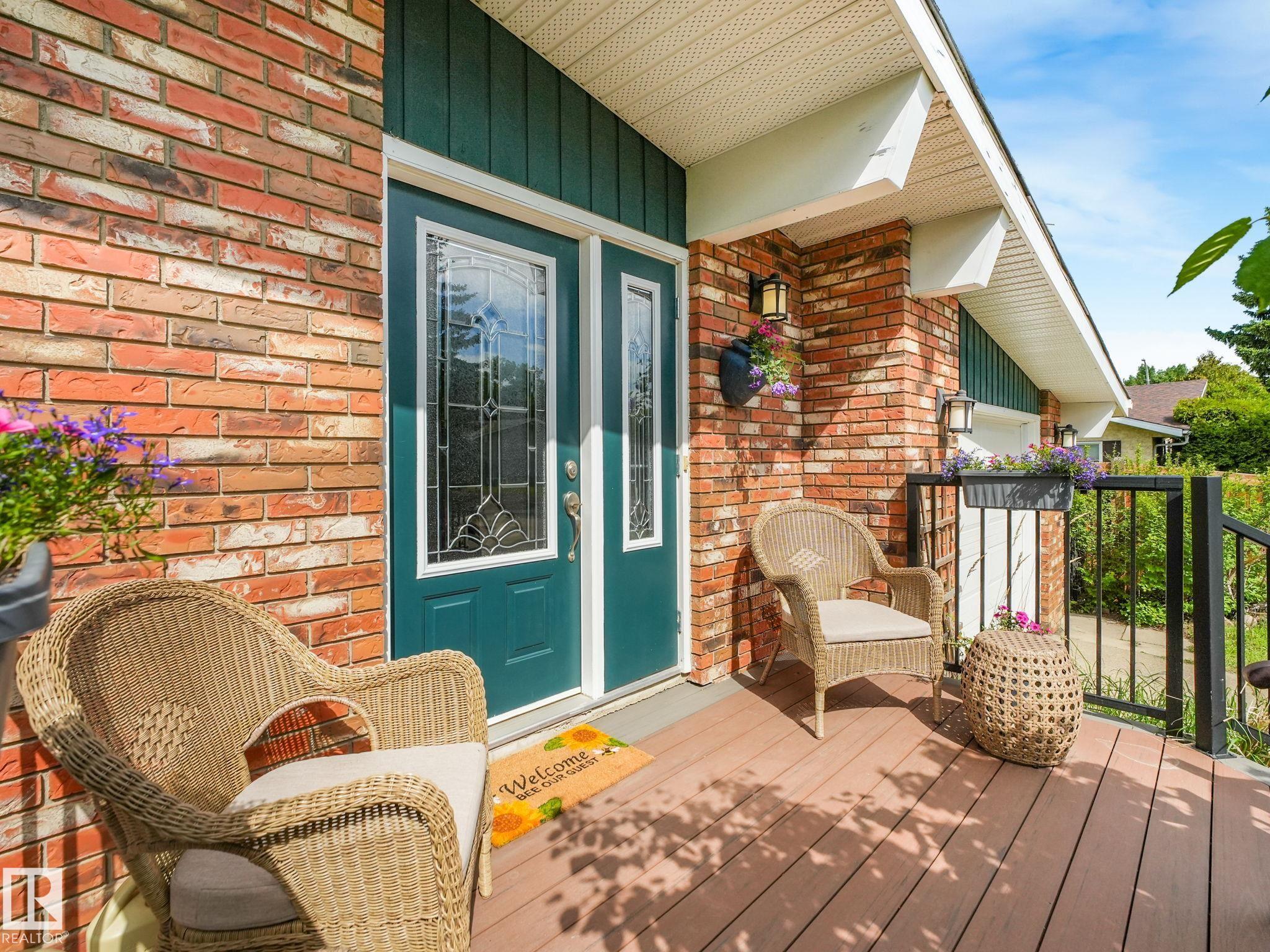 Photo 6 at 32 Malvern Drive, Mills Haven, Sherwood Park