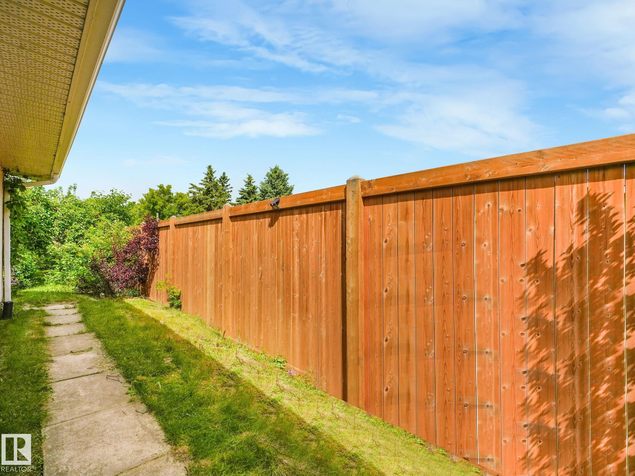 Photo 53 at 32 Malvern Drive, Mills Haven, Sherwood Park