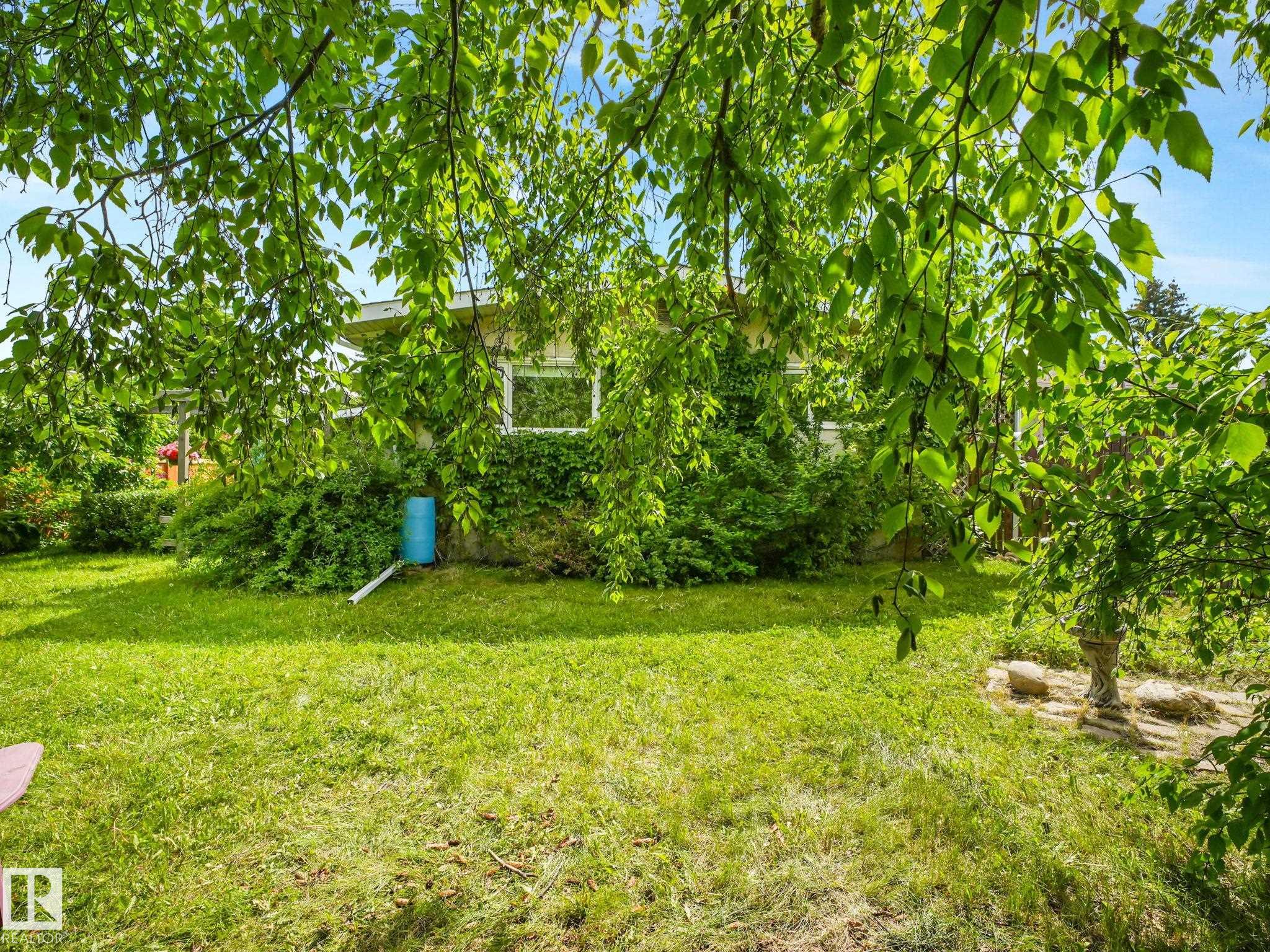 Photo 59 at 32 Malvern Drive, Mills Haven, Sherwood Park