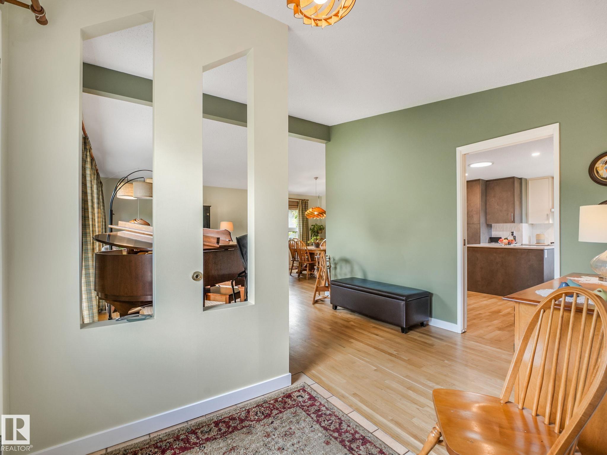 Photo 9 at 32 Malvern Drive, Mills Haven, Sherwood Park