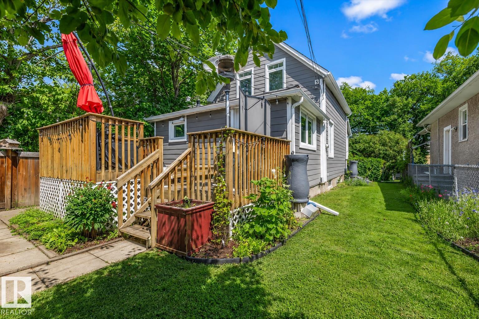 Photo 30 at 11328 65 Street NW, Highlands, Edmonton
