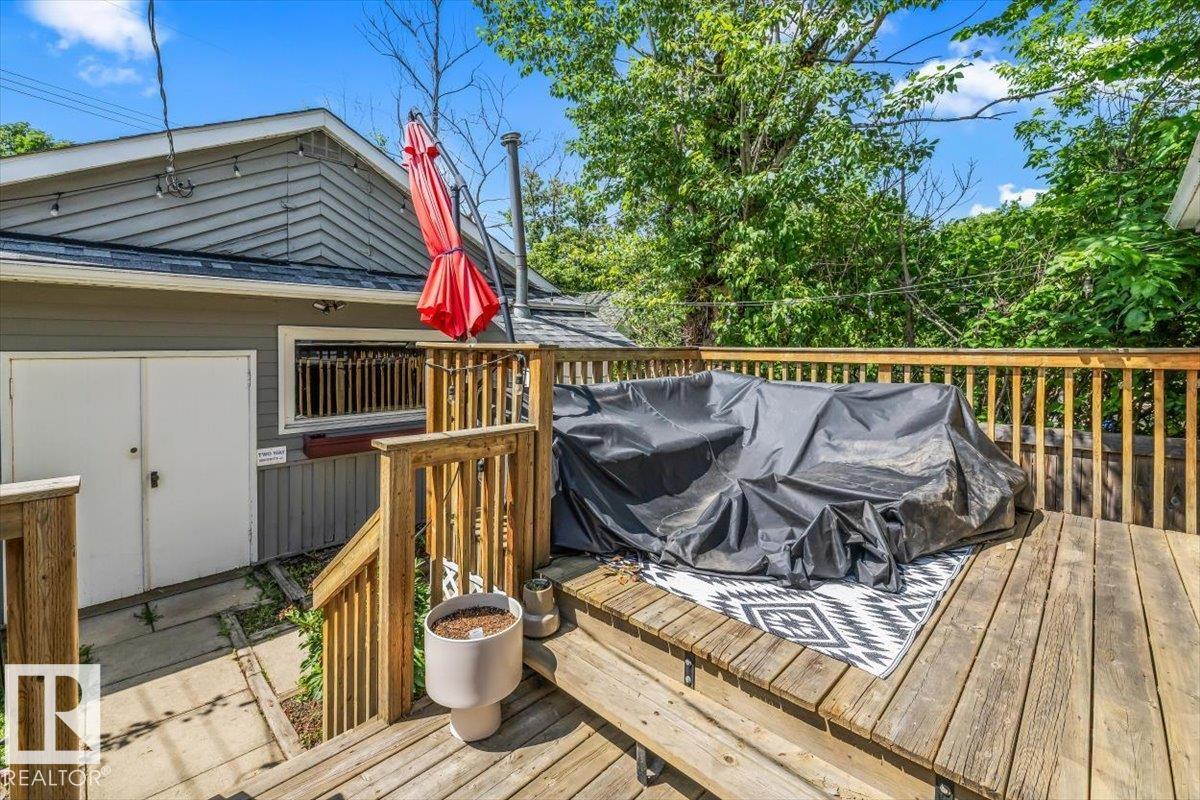 Photo 34 at 11328 65 Street NW, Highlands, Edmonton