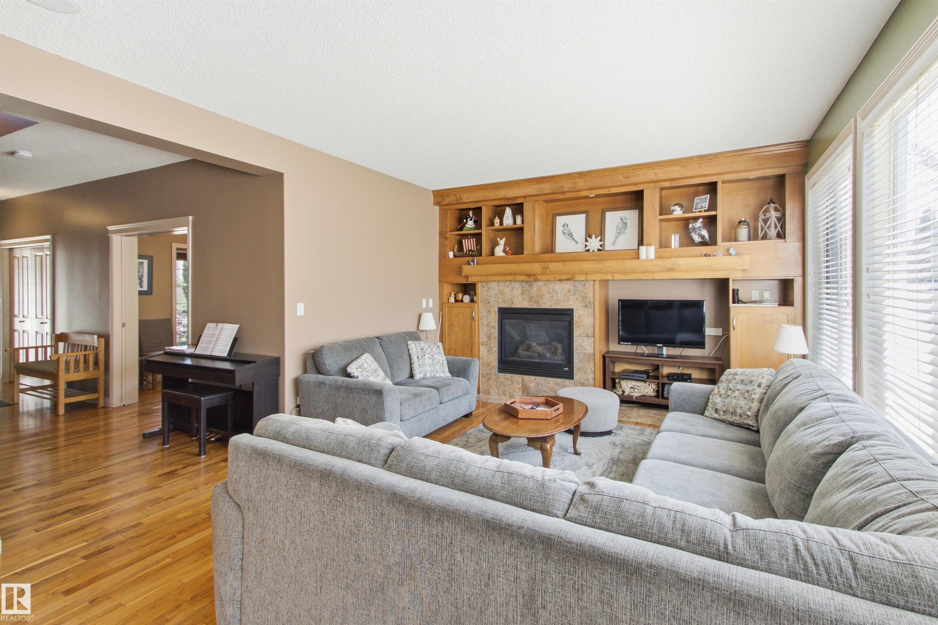 Photo 14 at 12429 17a Avenue SW, Rutherford, Edmonton