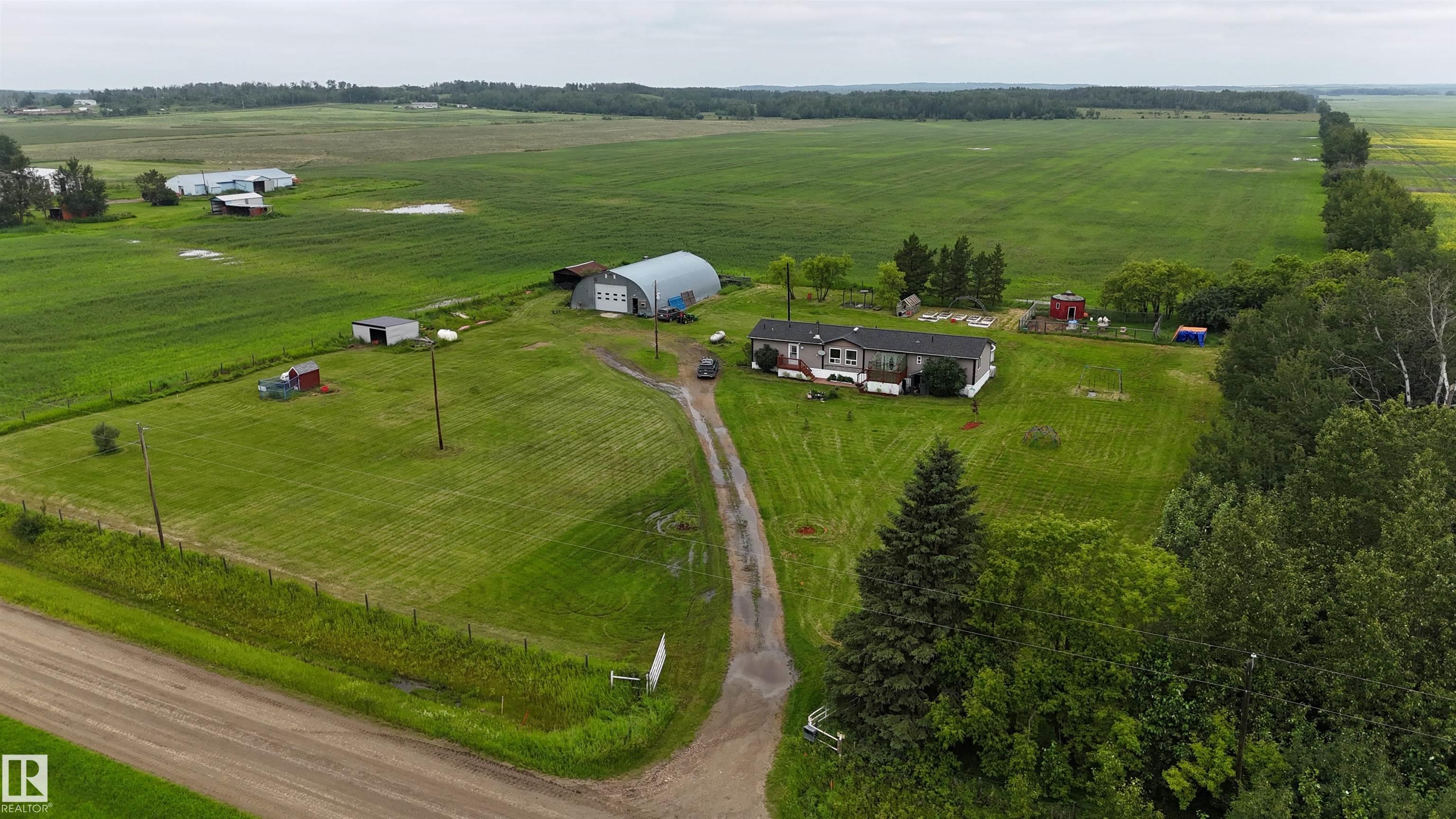 Photo 40 at 27418 Twp Road 552, None, Rural Sturgeon County