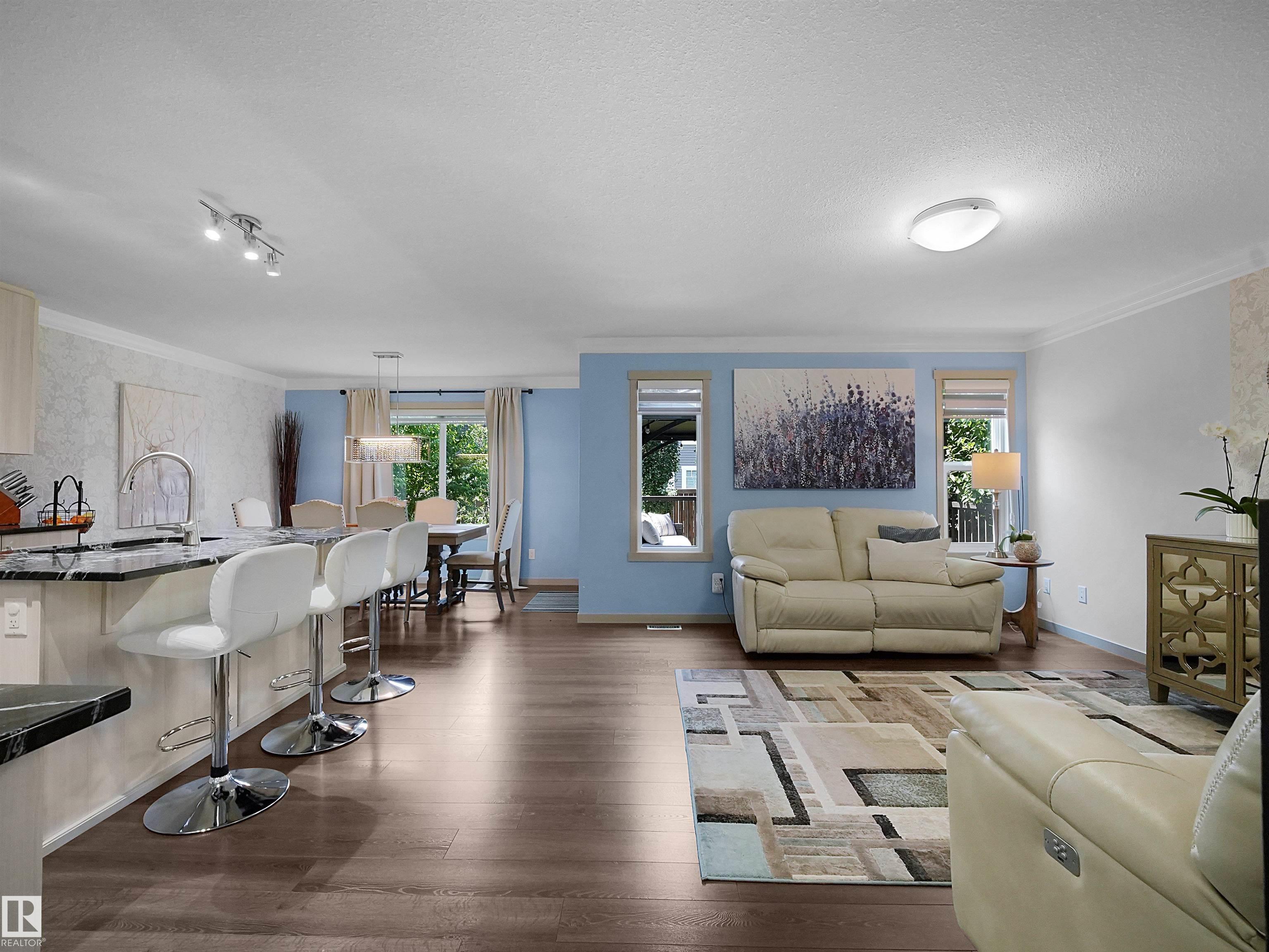 https://zimg.paragon.ice.com/ParagonImages/Property/PM/RAE/225412024/11/0/0/a290844bf2ce902b4bba3374d47c946c/1/73e4023619ac1cad49010caac19e1c98/225412024-5342282d-3fca-4f96-a8da-68a38e9f303c.JPG