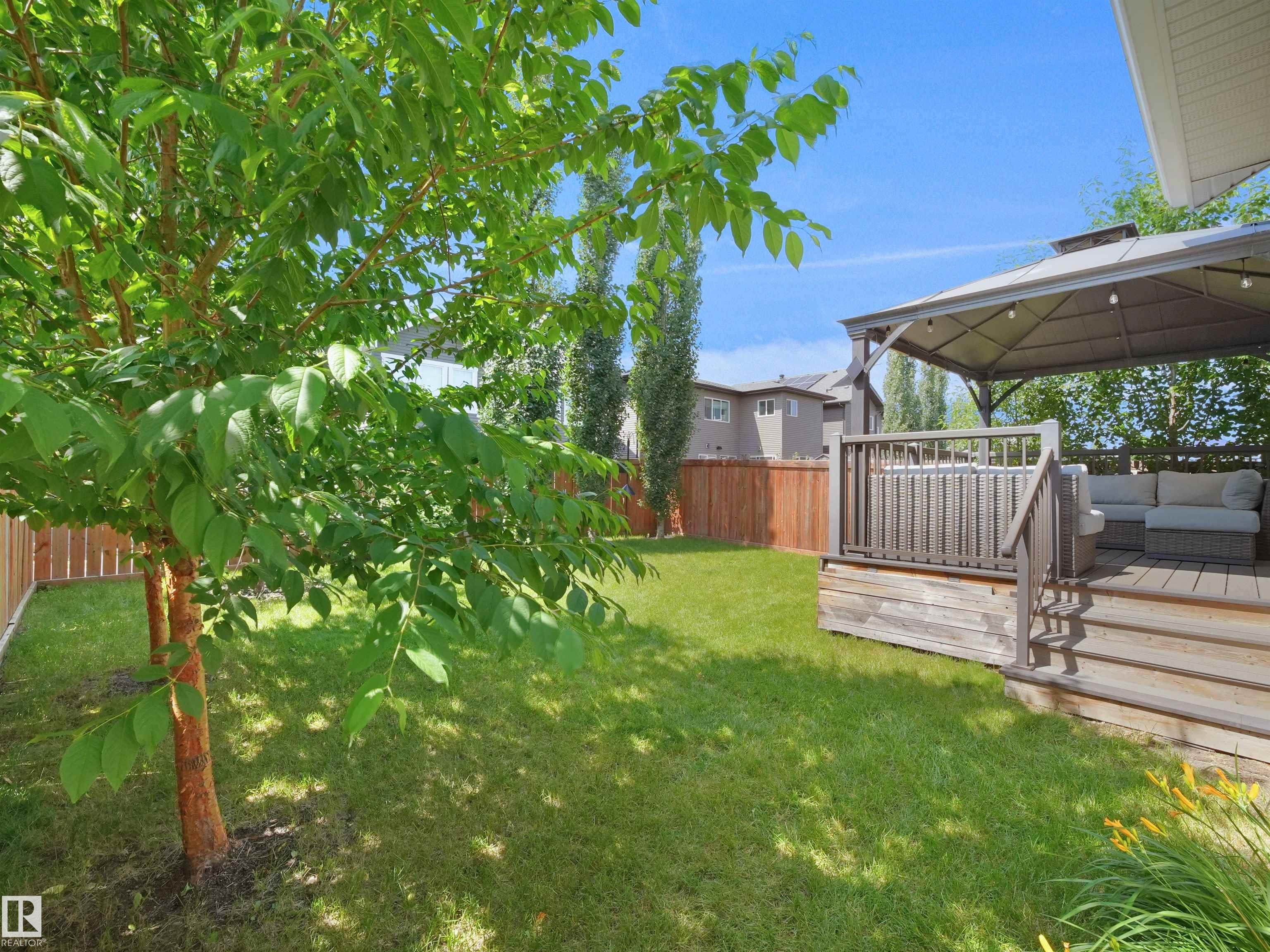 https://zimg.paragon.ice.com/ParagonImages/Property/PM/RAE/225412024/25/0/0/de52815ec3bf4abec9ef913b446e306f/1/73e4023619ac1cad49010caac19e1c98/225412024-7e823a41-6eea-45c9-a1a4-351d6f7b80ae.JPG