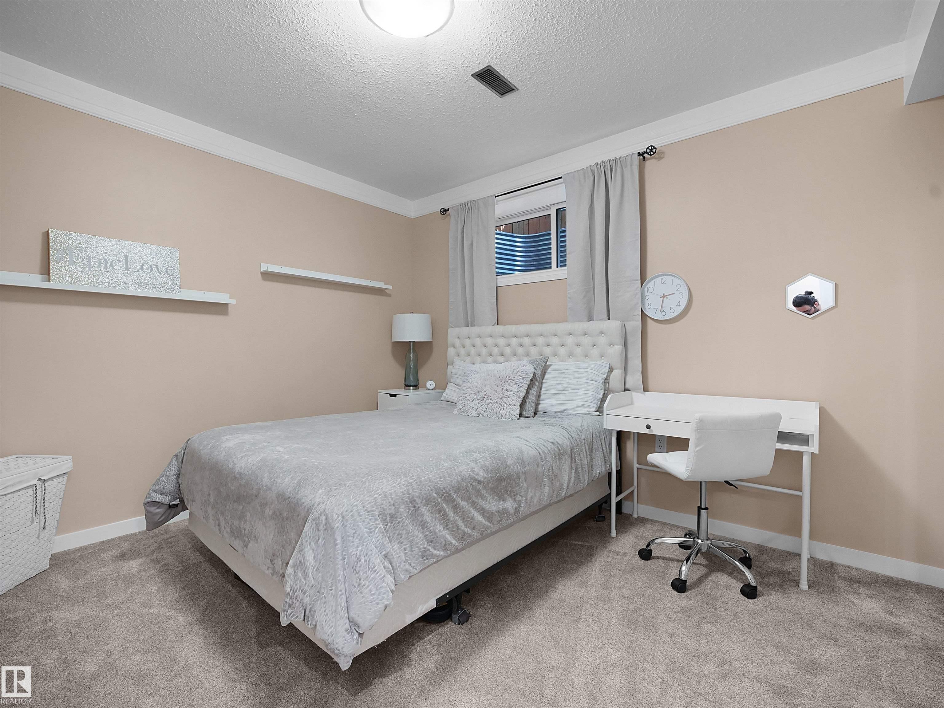 https://zimg.paragon.ice.com/ParagonImages/Property/PM/RAE/225412024/46/0/0/477a228b899942c476c9b7e71049d2cd/1/73e4023619ac1cad49010caac19e1c98/225412024-256cd605-dfa8-43d1-aee5-f878fa1178bd.JPG