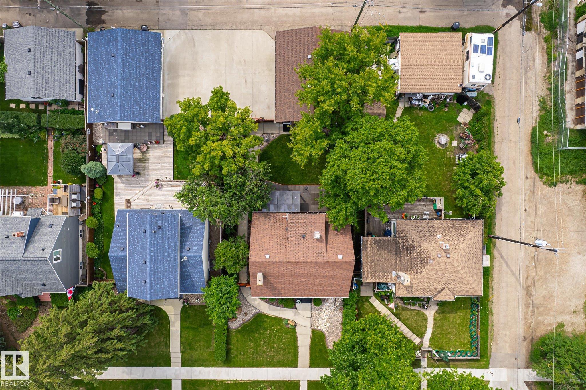 Photo 49 at 11322 56 Street NW, Highlands, Edmonton