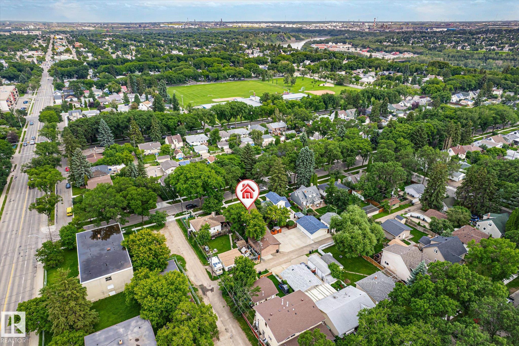 Photo 51 at 11322 56 Street NW, Highlands, Edmonton