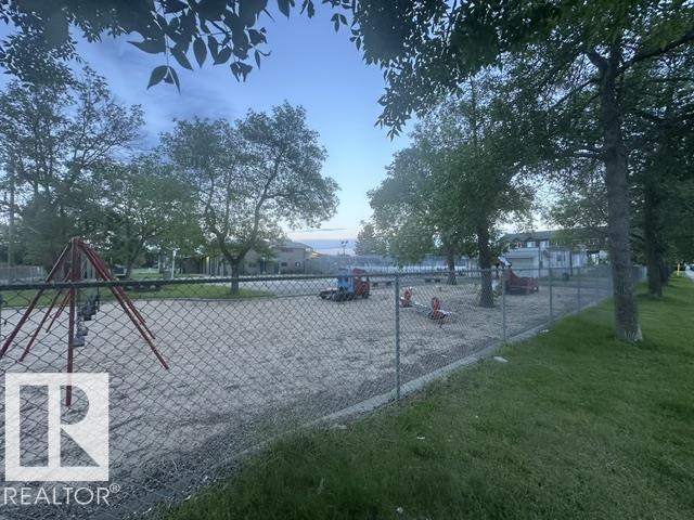 https://zimg.paragon.ice.com/ParagonImages/Property/PM/RAE/225412043/31/0/0/4a56d646ee8a36da44708d250dfa7b8a/1/c56104385912ab26aad803798aab329b/225412043-da8d0cf4-fcbb-4a0b-90f4-1502ec525db9.JPG
