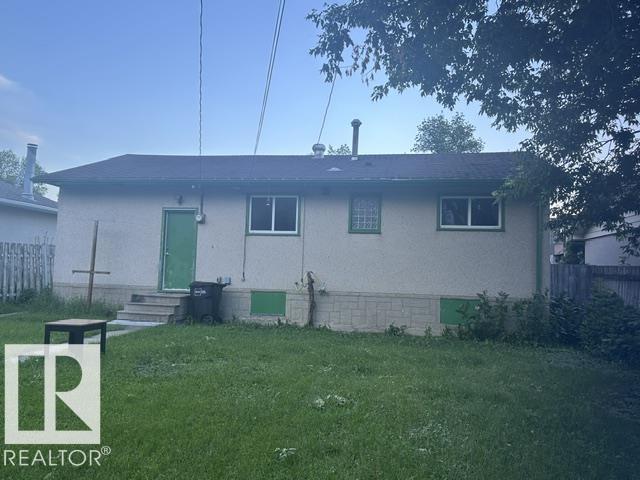 https://zimg.paragon.ice.com/ParagonImages/Property/PM/RAE/225412043/8/0/0/117adccfb66a147295d262f610375ef0/1/c56104385912ab26aad803798aab329b/225412043-052b4731-40e1-47ba-bab1-c160f1ac2e47.JPG