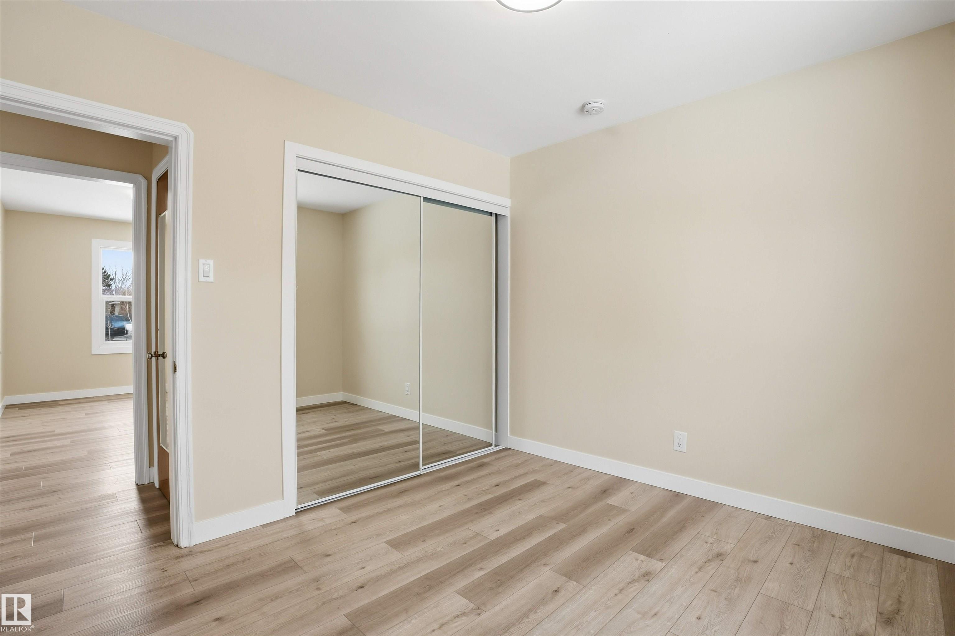 https://zimg.paragon.ice.com/ParagonImages/Property/PM/RAE/225412044/14/0/0/155eb6a6ee52a639105d2ea6c6213a6e/1/608aa2a74eda2818019adc703f45d51e/225412044-BF2697FC-D010-48BB-927B-6798428C9A17.JPG