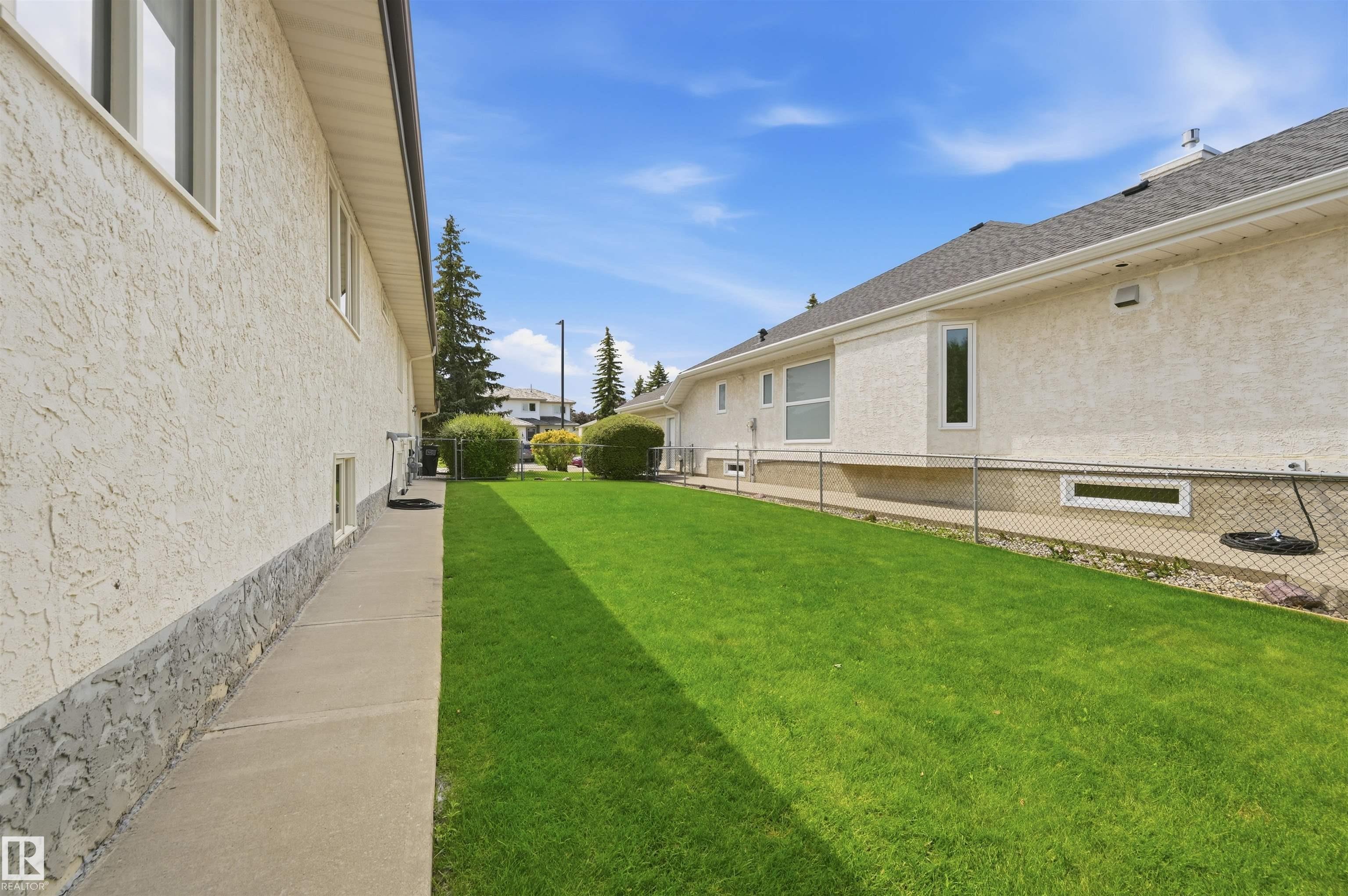 https://zimg.paragon.ice.com/ParagonImages/Property/PM/RAE/225412062/54/0/0/ca918a5160760659cdaa8cf857fb1c97/1/d48f0dce1b40547e53f7f4b78b8306c6/225412062-BE2768FB-EA6A-4849-94EC-D40AAAFDCBFC.JPG