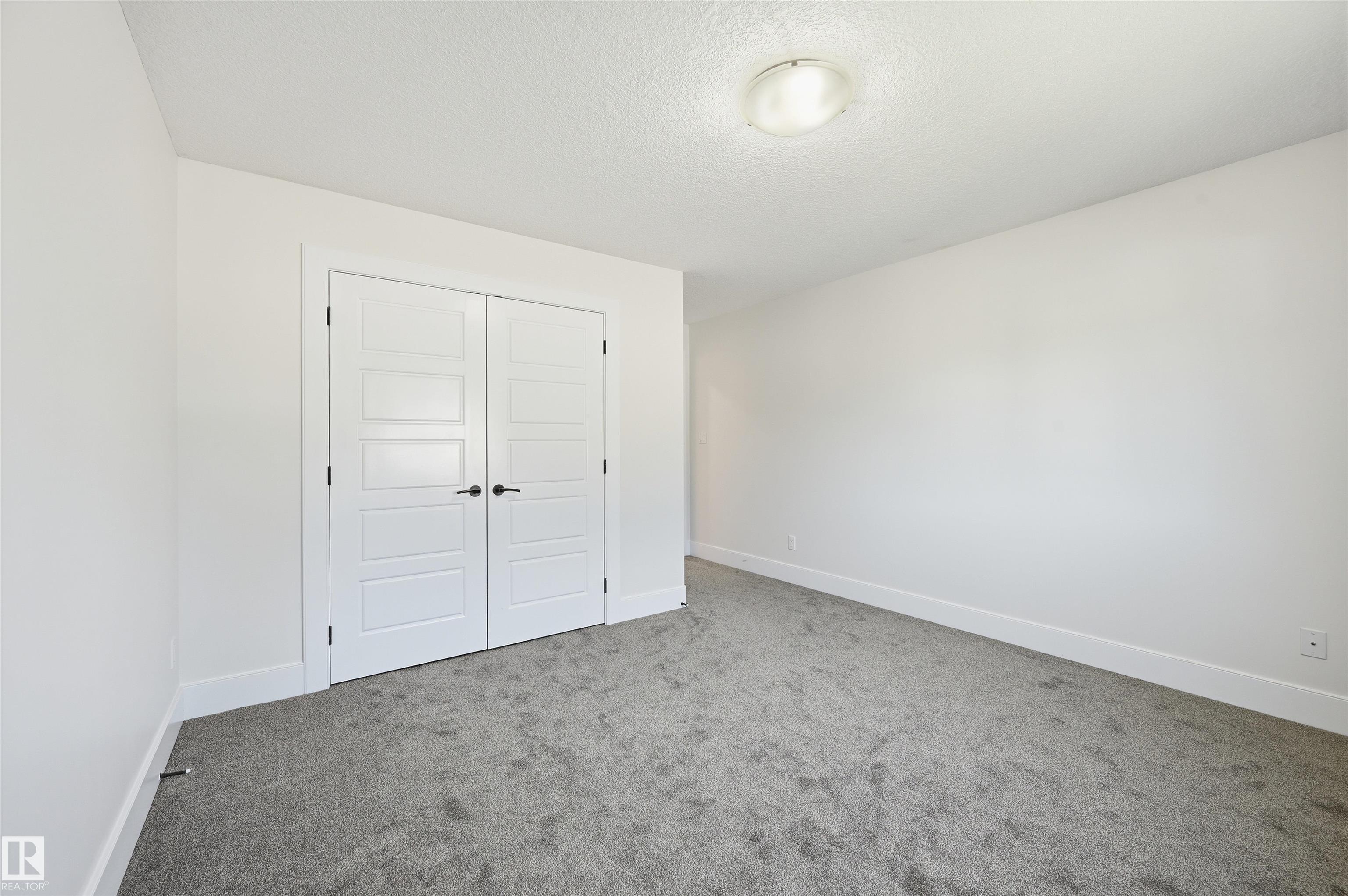 https://zimg.paragon.ice.com/ParagonImages/Property/PM/RAE/225412088/34/0/0/805313f75e8aa48905289d85ae5153f9/1/19e972cfb5105a4db411d3811707beb1/225412088-40FD05C4-024D-4023-AD28-2772CF2308CE.JPG