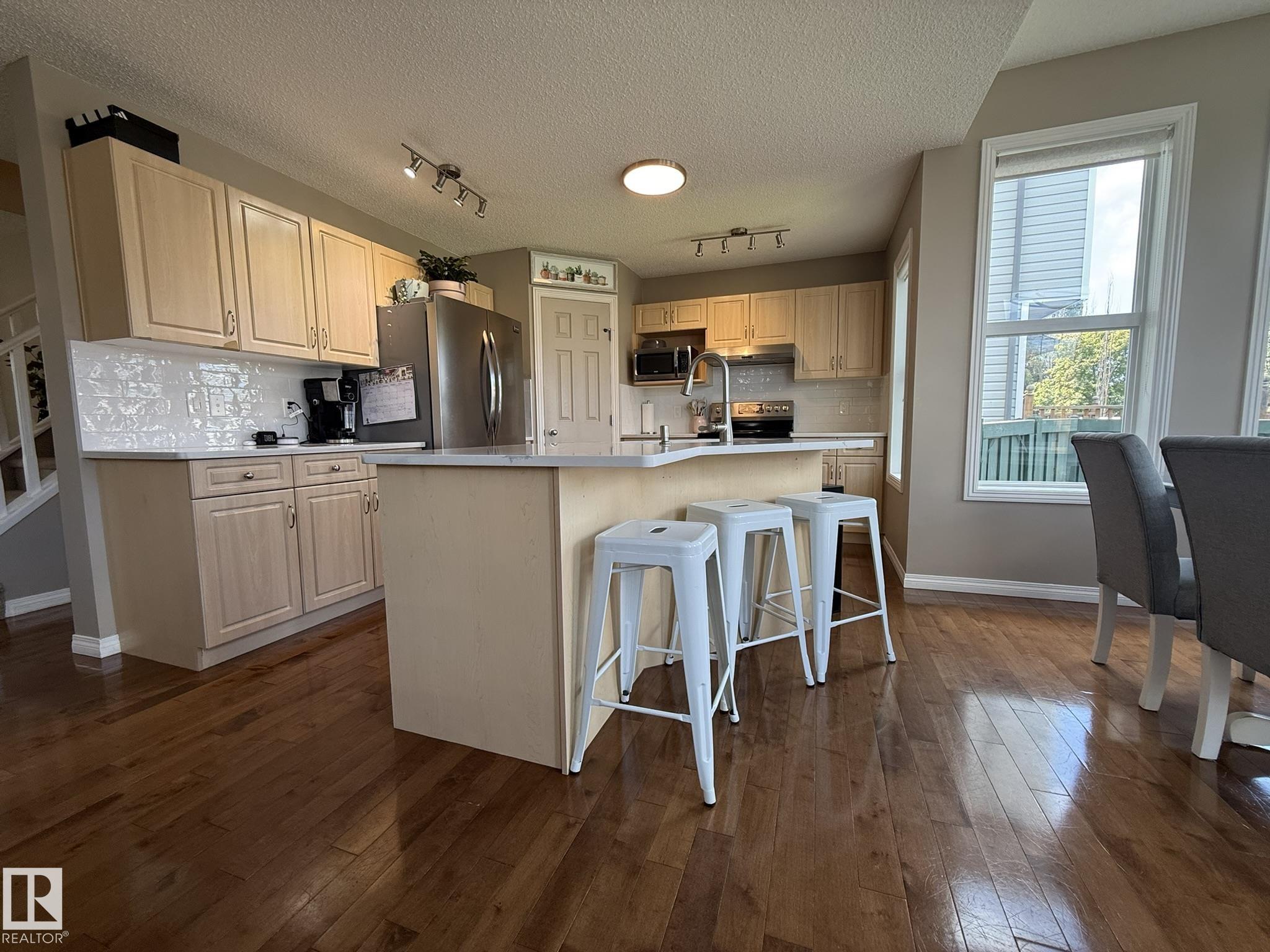 Photo 12 at 1820 Robertson Crescent SW, Rutherford, Edmonton