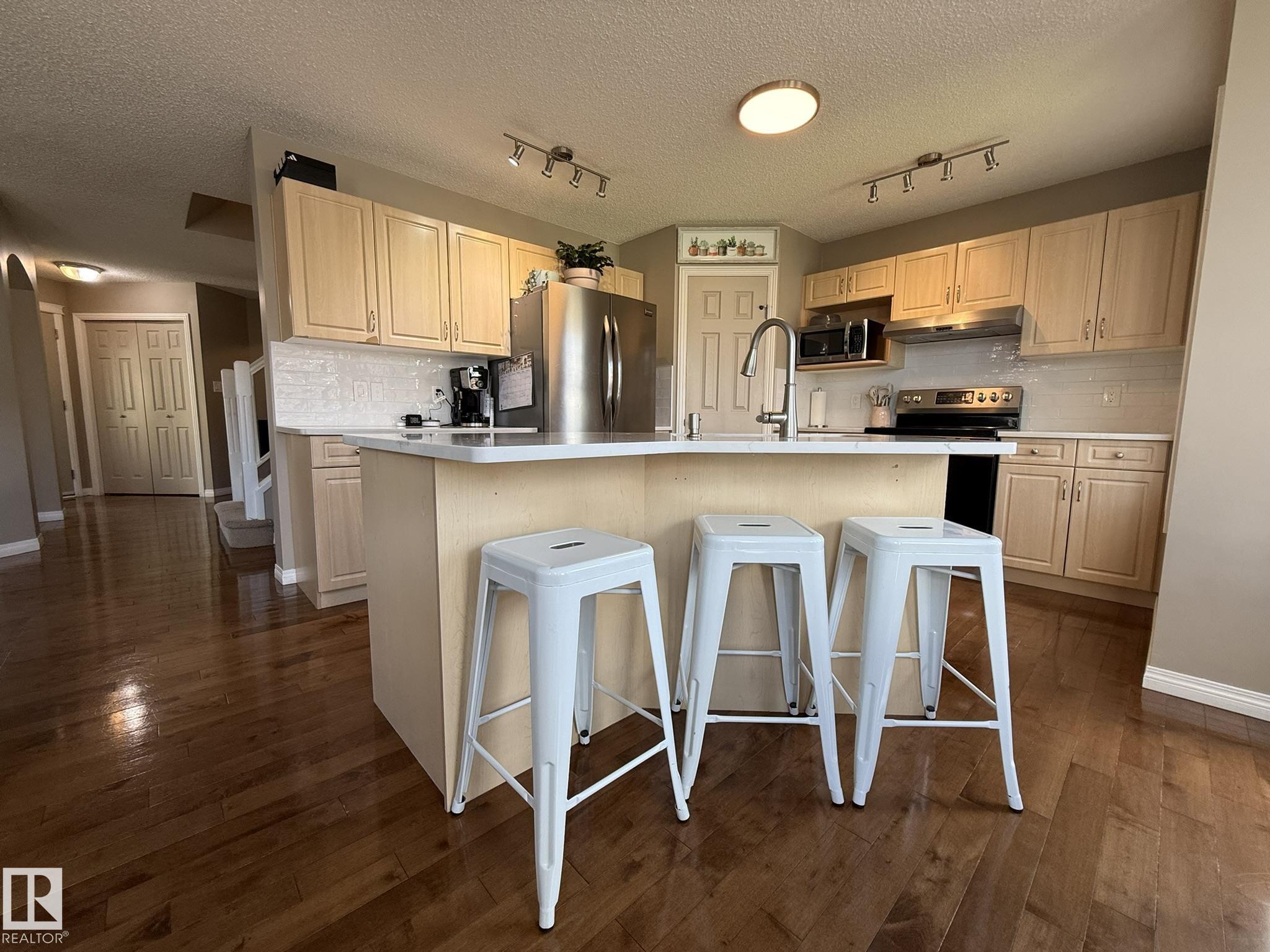 Photo 13 at 1820 Robertson Crescent SW, Rutherford, Edmonton