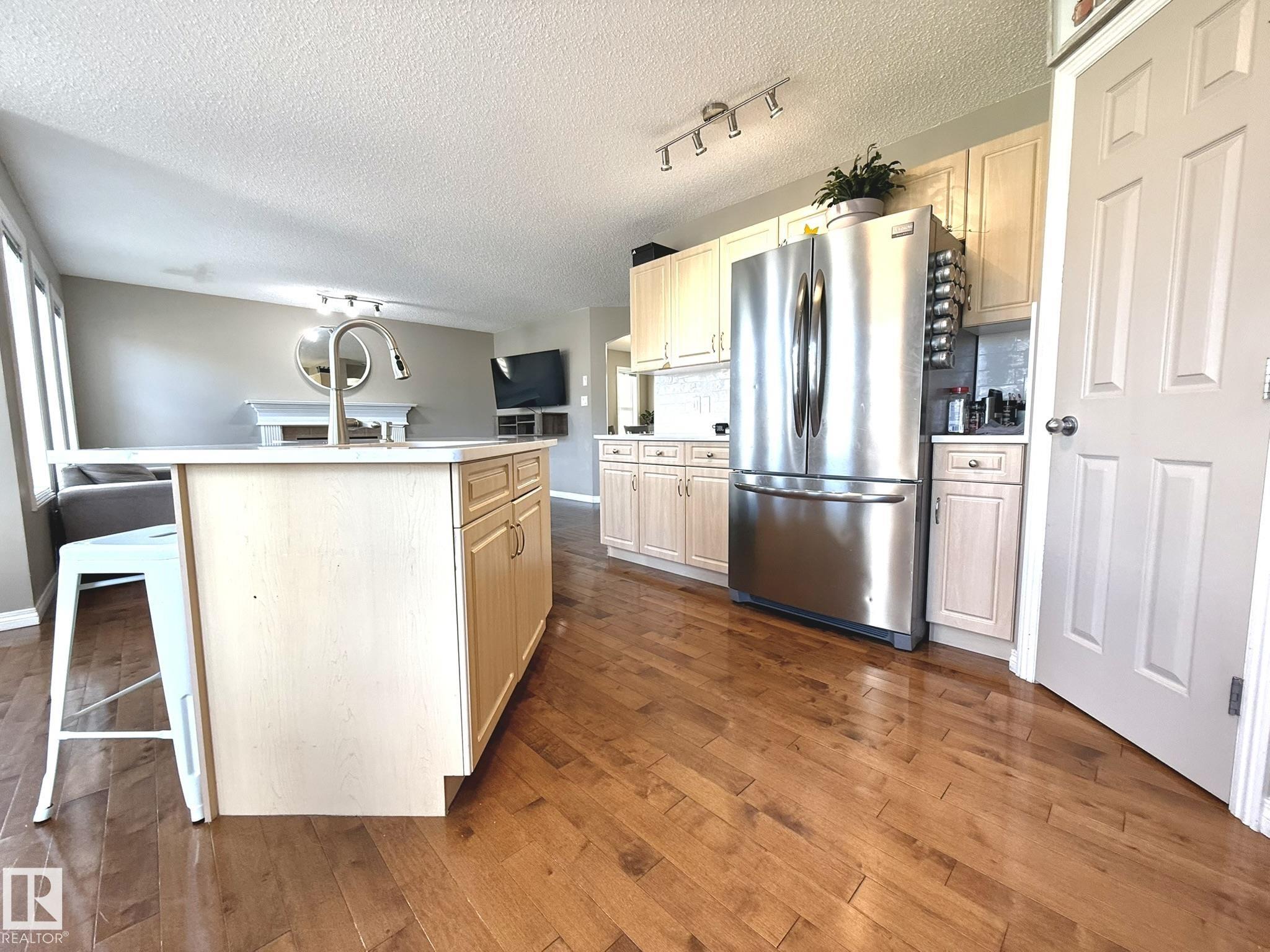 Photo 16 at 1820 Robertson Crescent SW, Rutherford, Edmonton