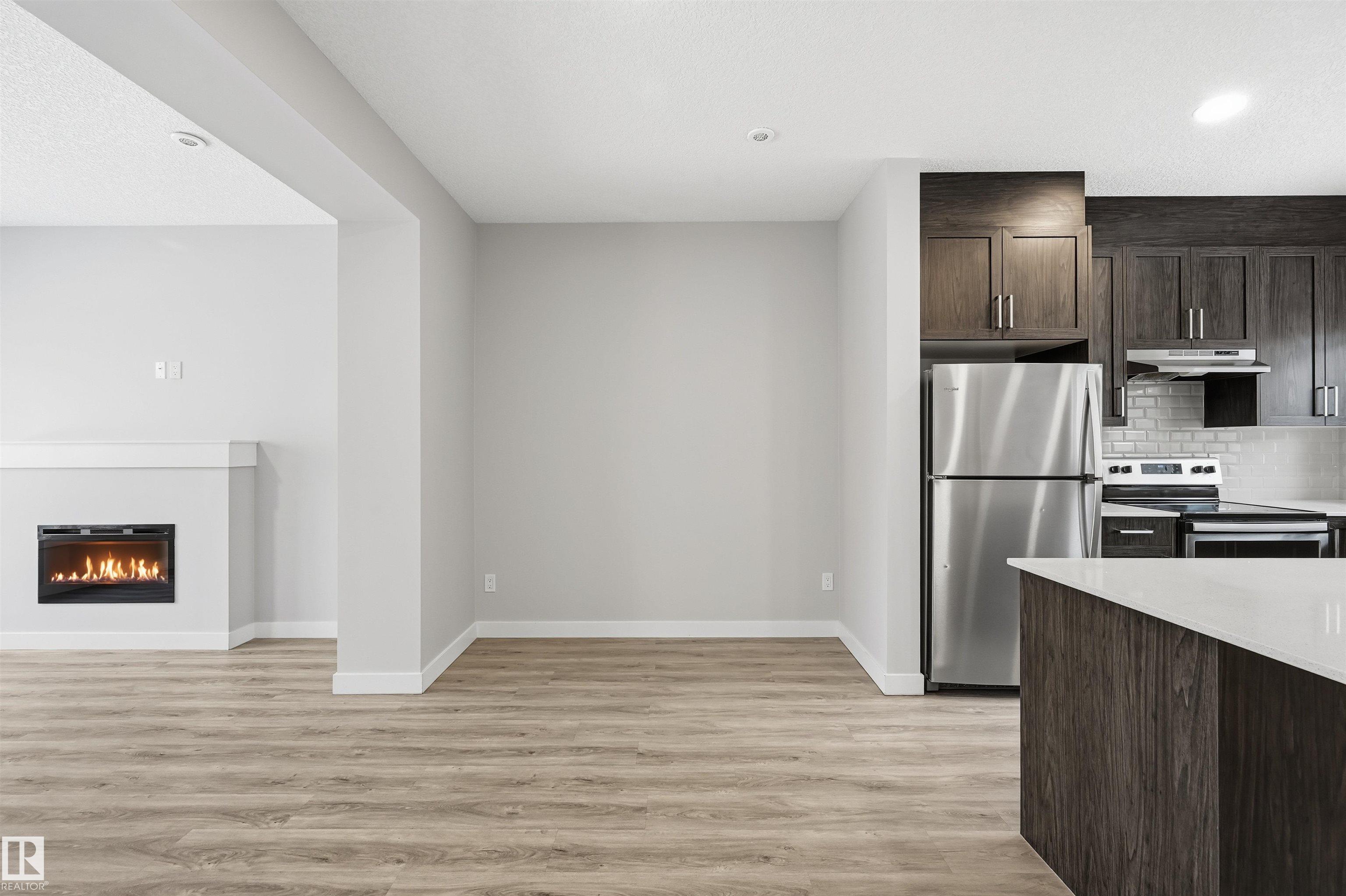 https://zimg.paragon.ice.com/ParagonImages/Property/PM/RAE/225412099/18/0/0/8a8eade73bc976d0d553c4406c583870/1/5e9d6bfef5bd09fb24f066979aa6fd8e/225412099-C5A90FD2-4CE1-4B43-AF9D-AC809EC1EE66.JPG