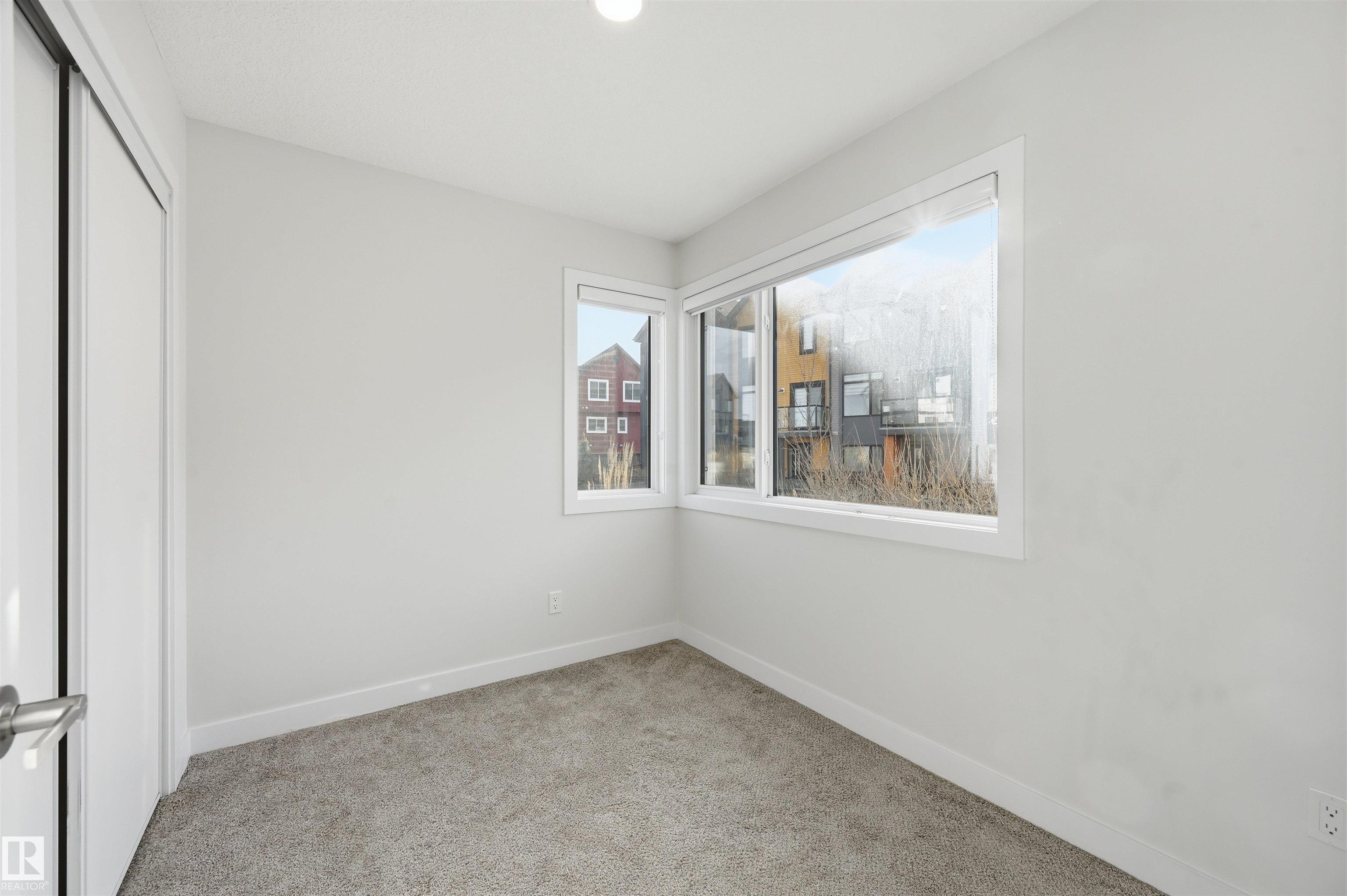 https://zimg.paragon.ice.com/ParagonImages/Property/PM/RAE/225412101/6/0/0/30a815ec66bd8fe49f042526b150b676/1/9be6c546b7152f97018ec5dcc0b8d440/225412101-DB4482B6-C92C-4D42-8195-0A12C075C0C2.JPG