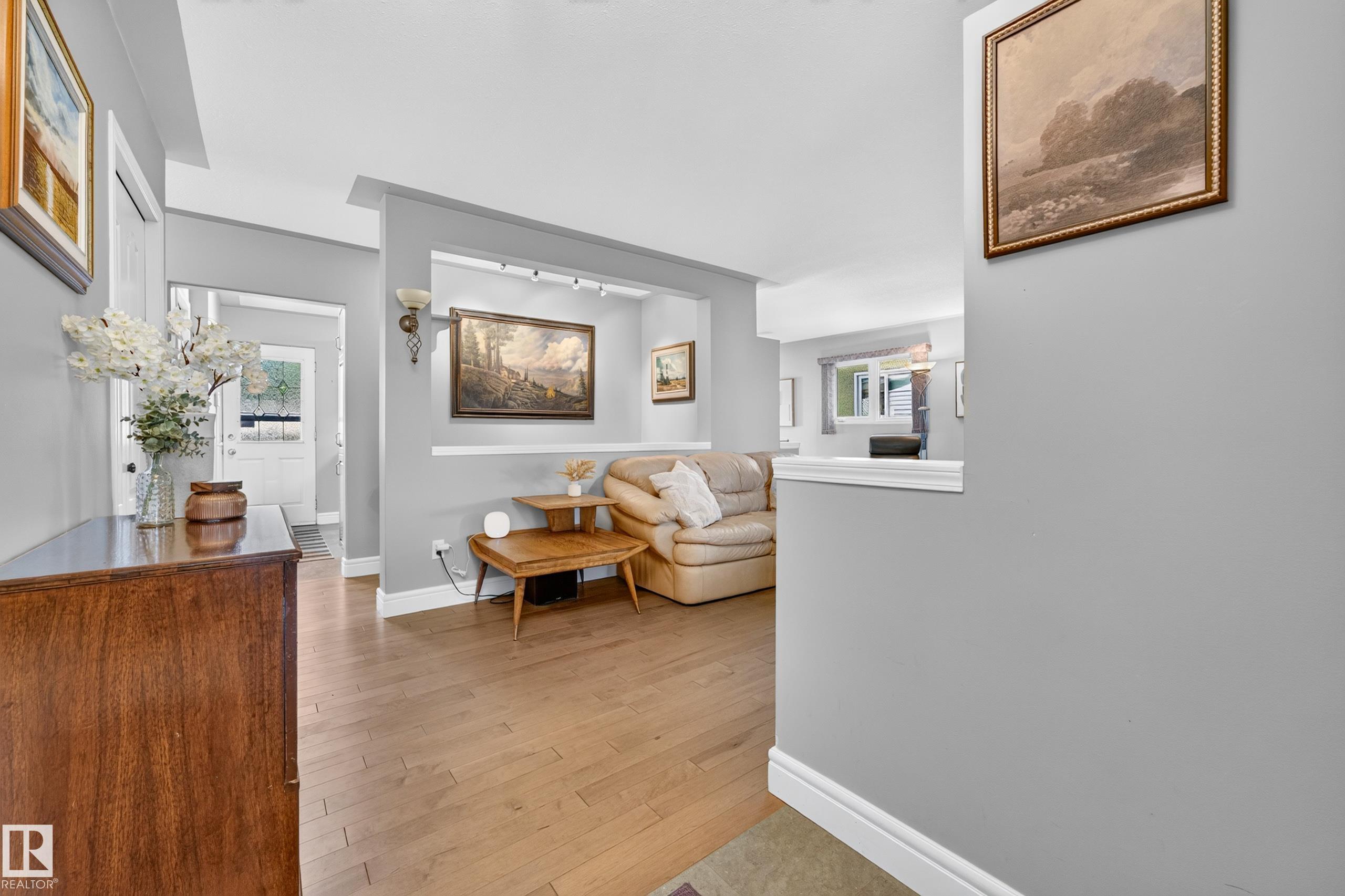 https://zimg.paragon.ice.com/ParagonImages/Property/PM/RAE/225412102/19/0/0/0da4618a0b1a2d32a666db5f88d68e57/1/593f62541c9037b17c42a4d59a809f86/225412102-68765b97-77d6-49f3-9051-5907e887ed69.JPG