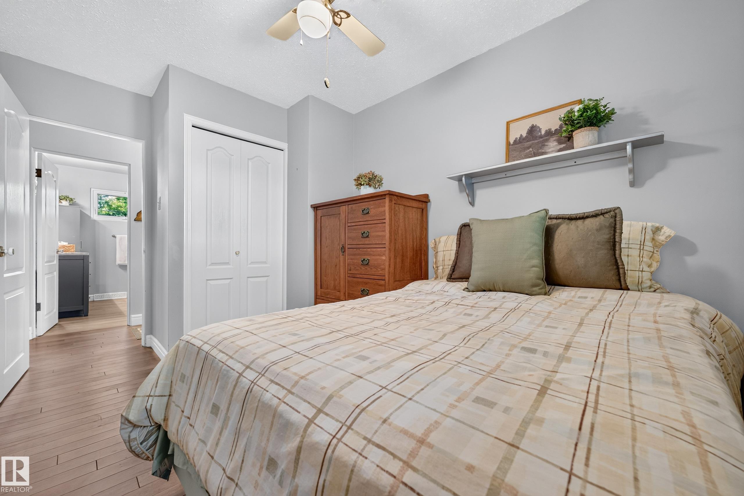 https://zimg.paragon.ice.com/ParagonImages/Property/PM/RAE/225412102/39/0/0/aa34190993c9c1ae8e4ebf78bd1d15b8/1/593f62541c9037b17c42a4d59a809f86/225412102-5ea2fb02-a297-4a48-b606-23ab40c79a6b.JPG