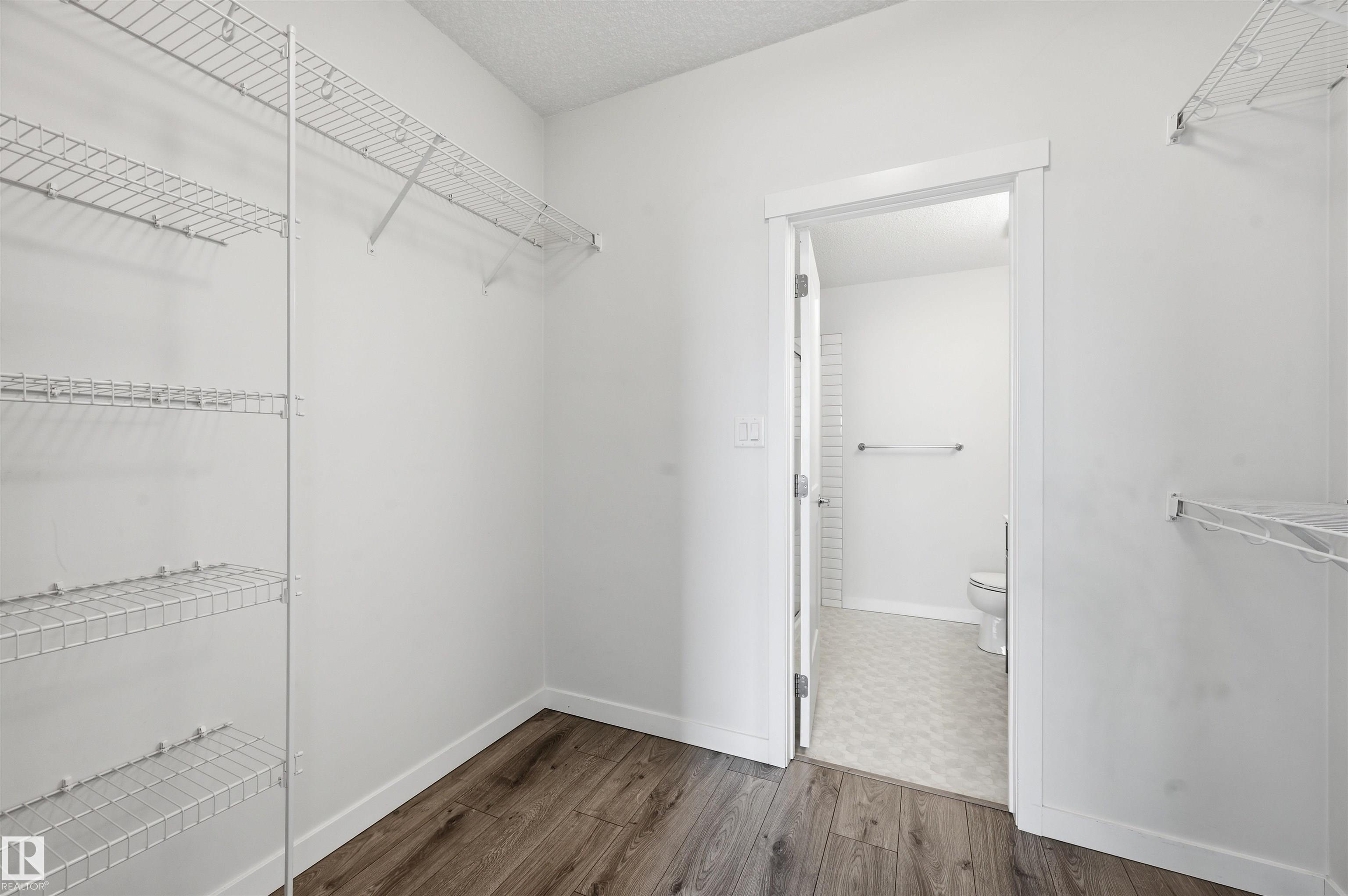 https://zimg.paragon.ice.com/ParagonImages/Property/PM/RAE/225412109/25/0/0/e6deb4692ce1f64fad93ff9092492644/1/5a2847433c1af8887b529c5dd021d595/225412109-693A4C45-0818-4FF1-93C6-1809ECDE25E8.JPG