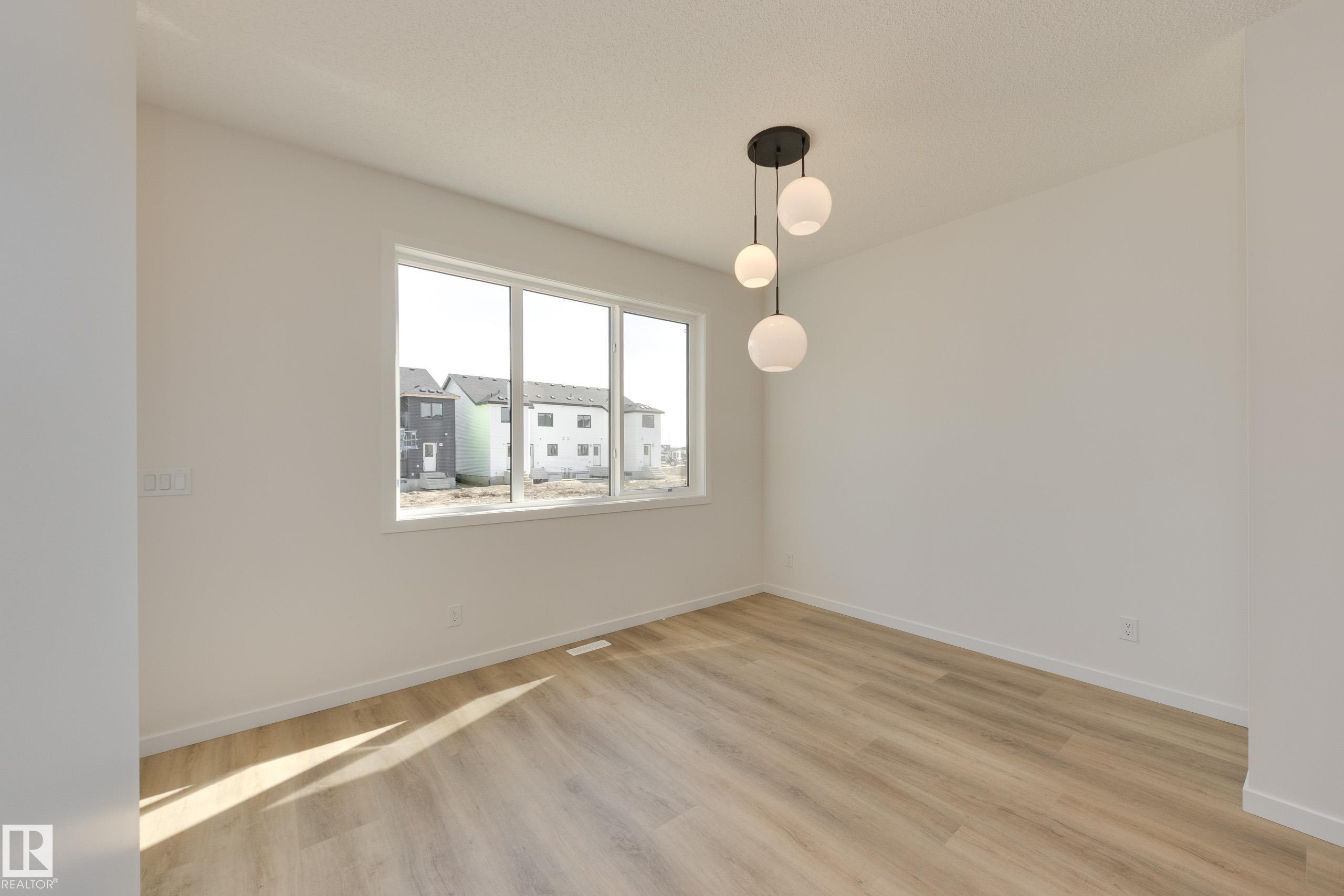 https://zimg.paragon.ice.com/ParagonImages/Property/PM/RAE/225412114/15/0/0/788a58bfd89ed87bd91890595deed40b/1/f9a4695a5ed4295ad9ae477527e7939a/225412114-11c2d773-acf5-49a2-a1c4-6a2b1b658541.JPG
