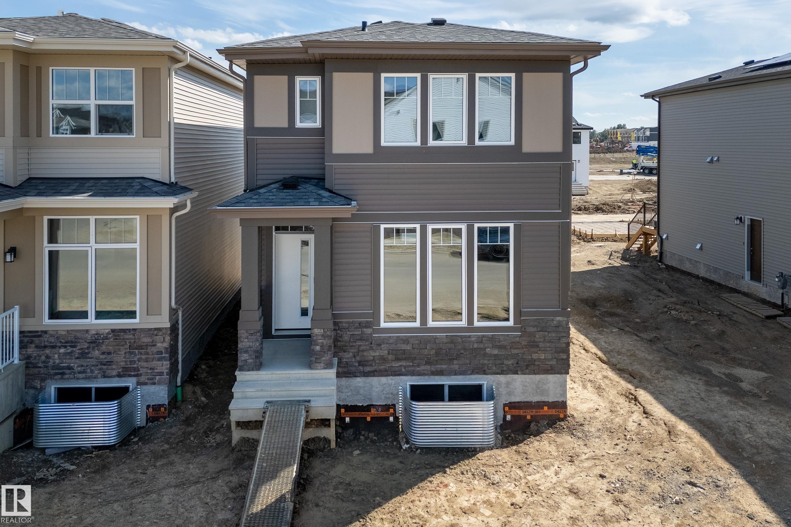 21011 25 Avenue NW, The Uplands, Edmonton
