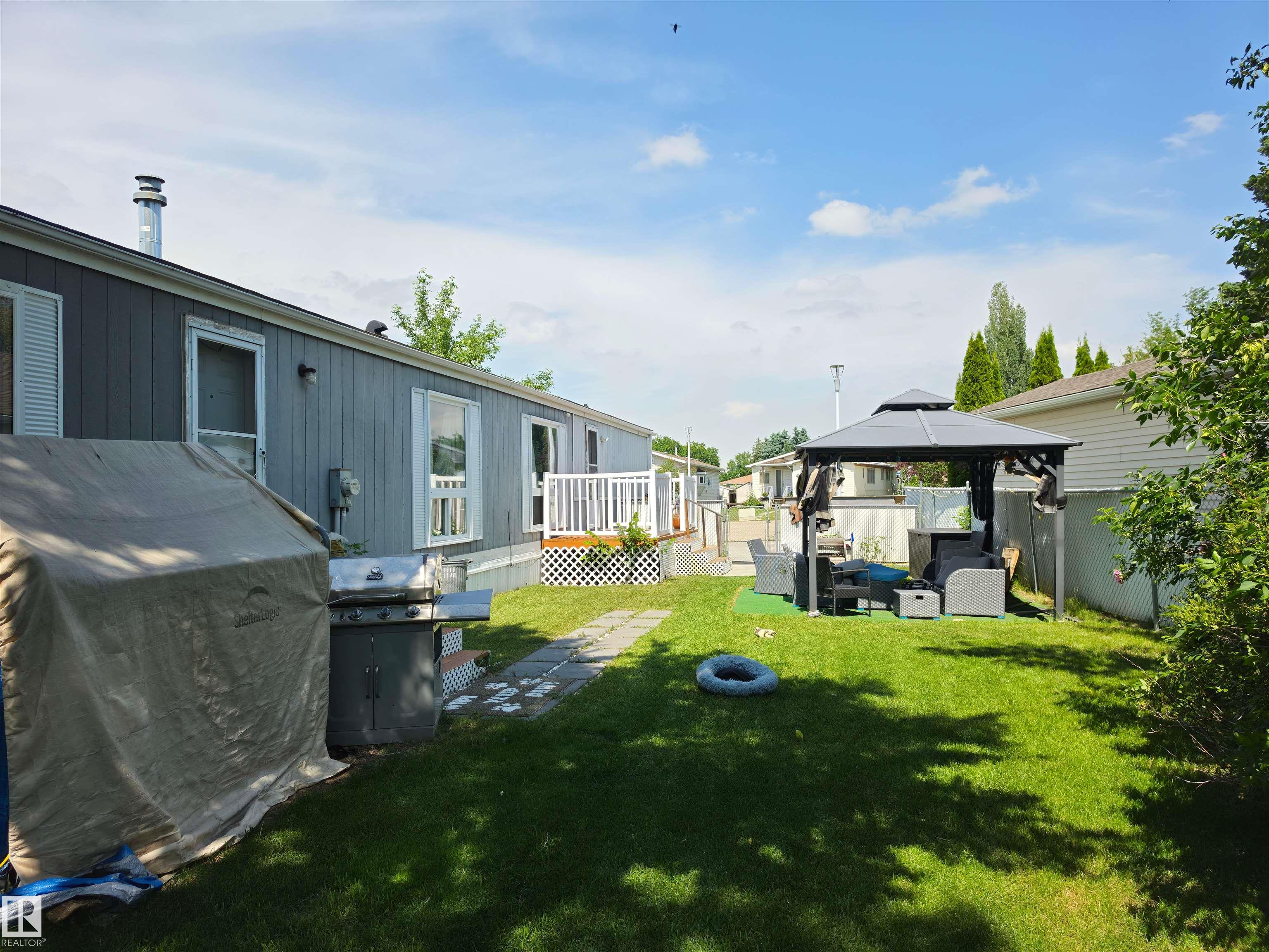 https://zimg.paragon.ice.com/ParagonImages/Property/PM/RAE/225412143/26/0/0/b6b3efe9245382309db2383c33cad908/1/48b78c0ecdd39c934a65b95d44d9e48f/225412143-0bed9295-d5be-4dae-ba70-92ecfbebe22c.JPG