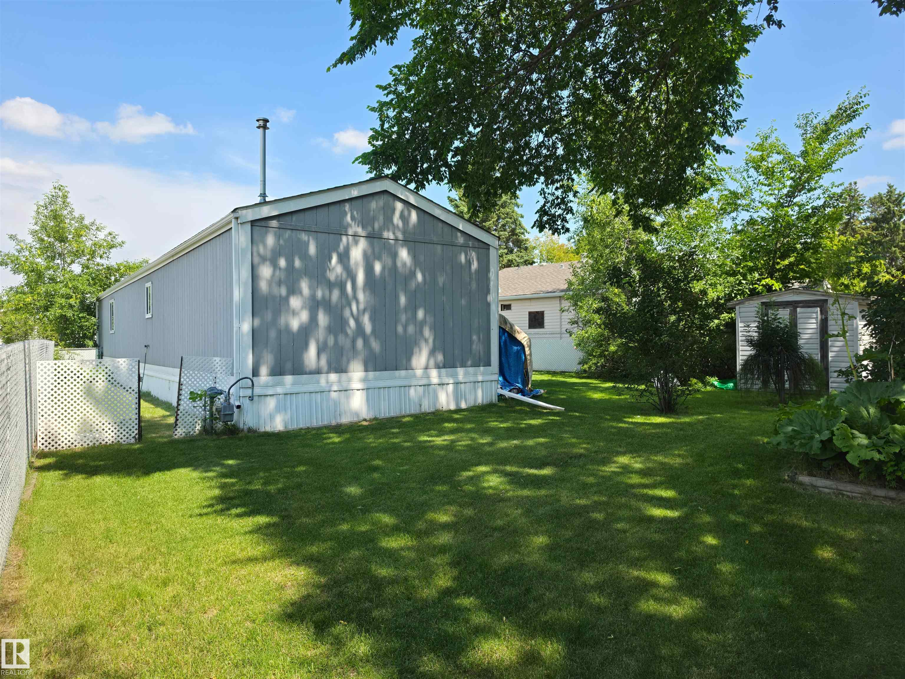 https://zimg.paragon.ice.com/ParagonImages/Property/PM/RAE/225412143/28/0/0/aa4c1033ec9b29ab3036959361abccae/1/48b78c0ecdd39c934a65b95d44d9e48f/225412143-2cde576f-04da-4aab-9009-6ee4c8db5e2b.JPG