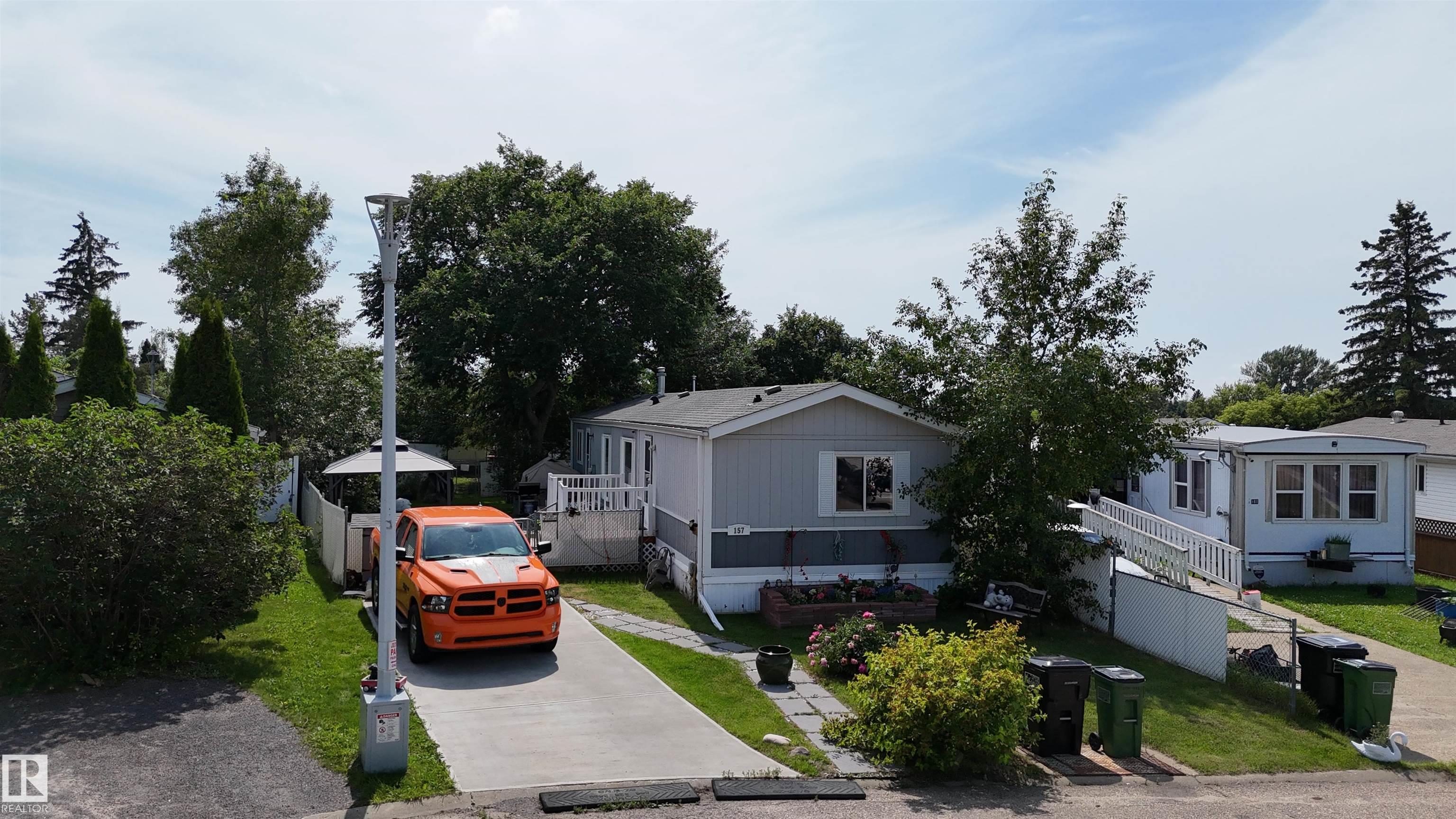 https://zimg.paragon.ice.com/ParagonImages/Property/PM/RAE/225412143/33/0/0/950ca161dd5e379fa81715b96da90864/1/48b78c0ecdd39c934a65b95d44d9e48f/225412143-4178a8cc-ac60-430a-8f42-617b57d68a02.JPG
