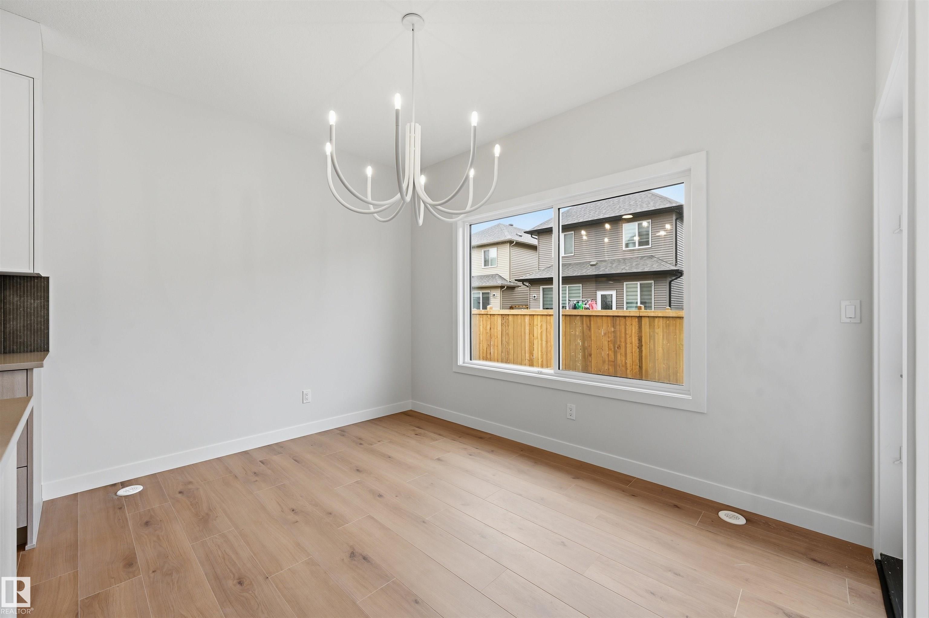 https://zimg.paragon.ice.com/ParagonImages/Property/PM/RAE/225412153/13/0/0/b28c9e6949a07cb6cb708f7932b043ac/1/b68e77ed436e632874cfaa05ba676499/225412153-249D47B1-274D-4194-B2CD-A1867AE53F7C.JPG