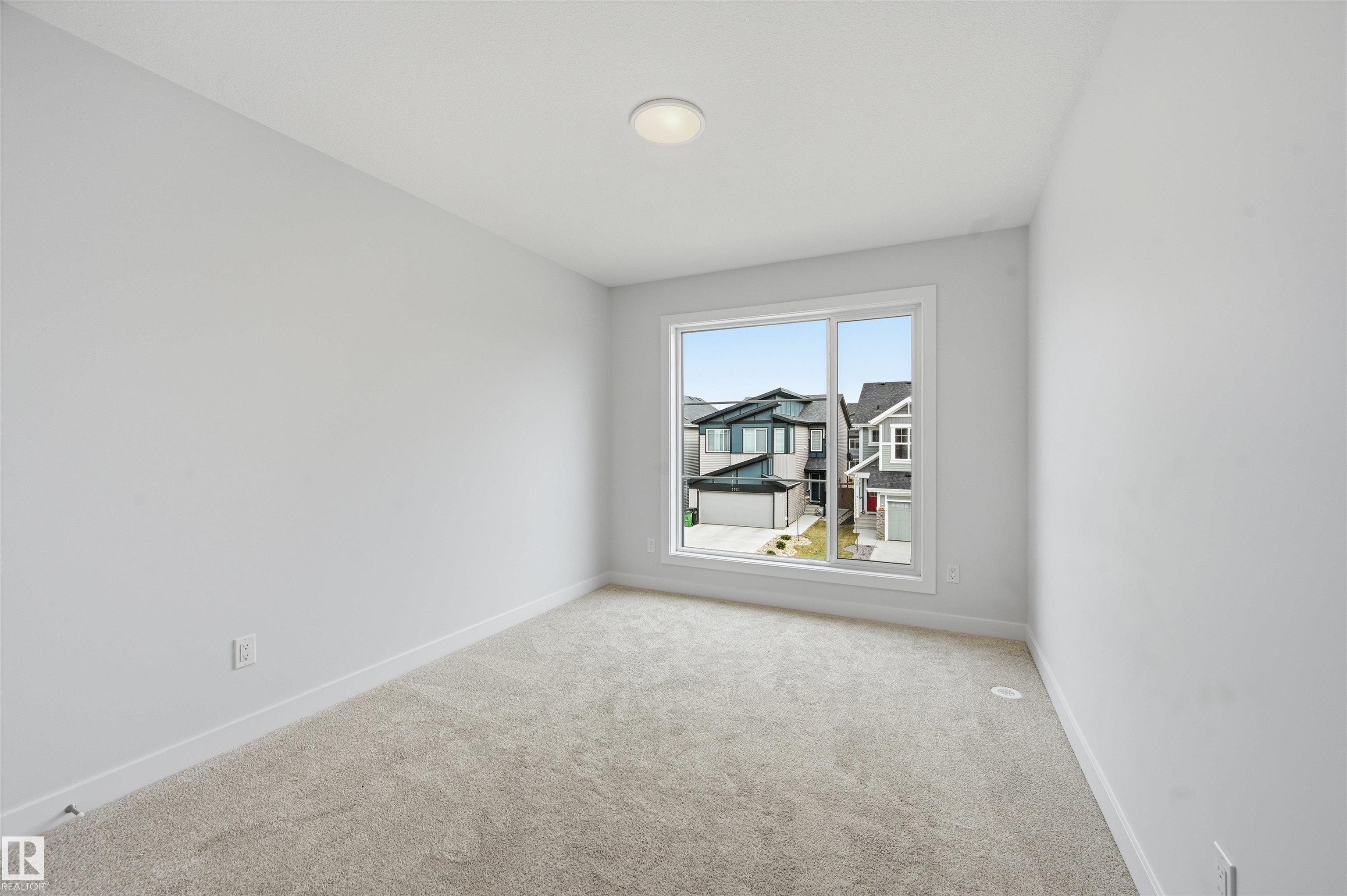 https://zimg.paragon.ice.com/ParagonImages/Property/PM/RAE/225412153/36/0/0/b9d4be1604f9639afb829683a680af9c/1/b68e77ed436e632874cfaa05ba676499/225412153-CFA1AB94-196F-4A49-B134-1D19807AF00E.JPG