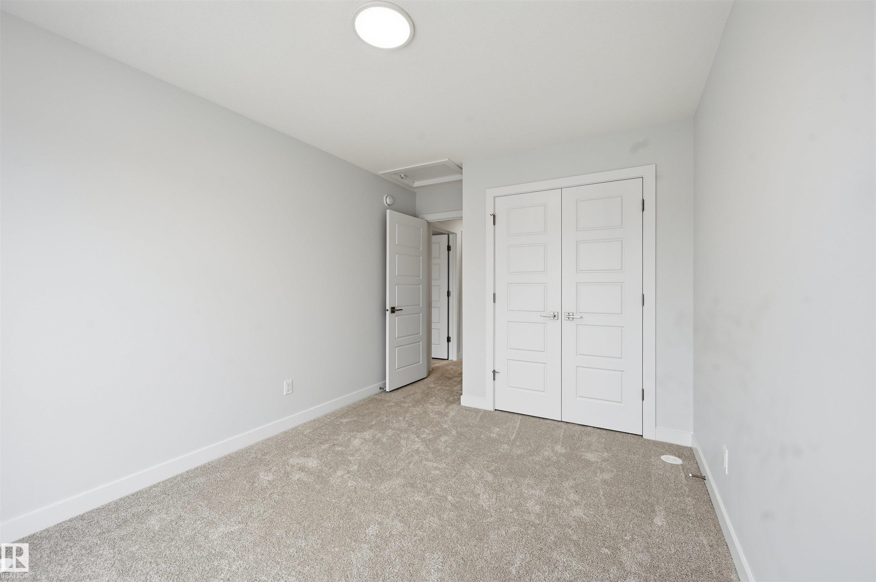 https://zimg.paragon.ice.com/ParagonImages/Property/PM/RAE/225412153/37/0/0/2f58f8b560c4bfda6afda5d2c2185c0c/1/b68e77ed436e632874cfaa05ba676499/225412153-4F6AC07B-0E58-4CFF-8BB8-C5AF11B6F544.JPG